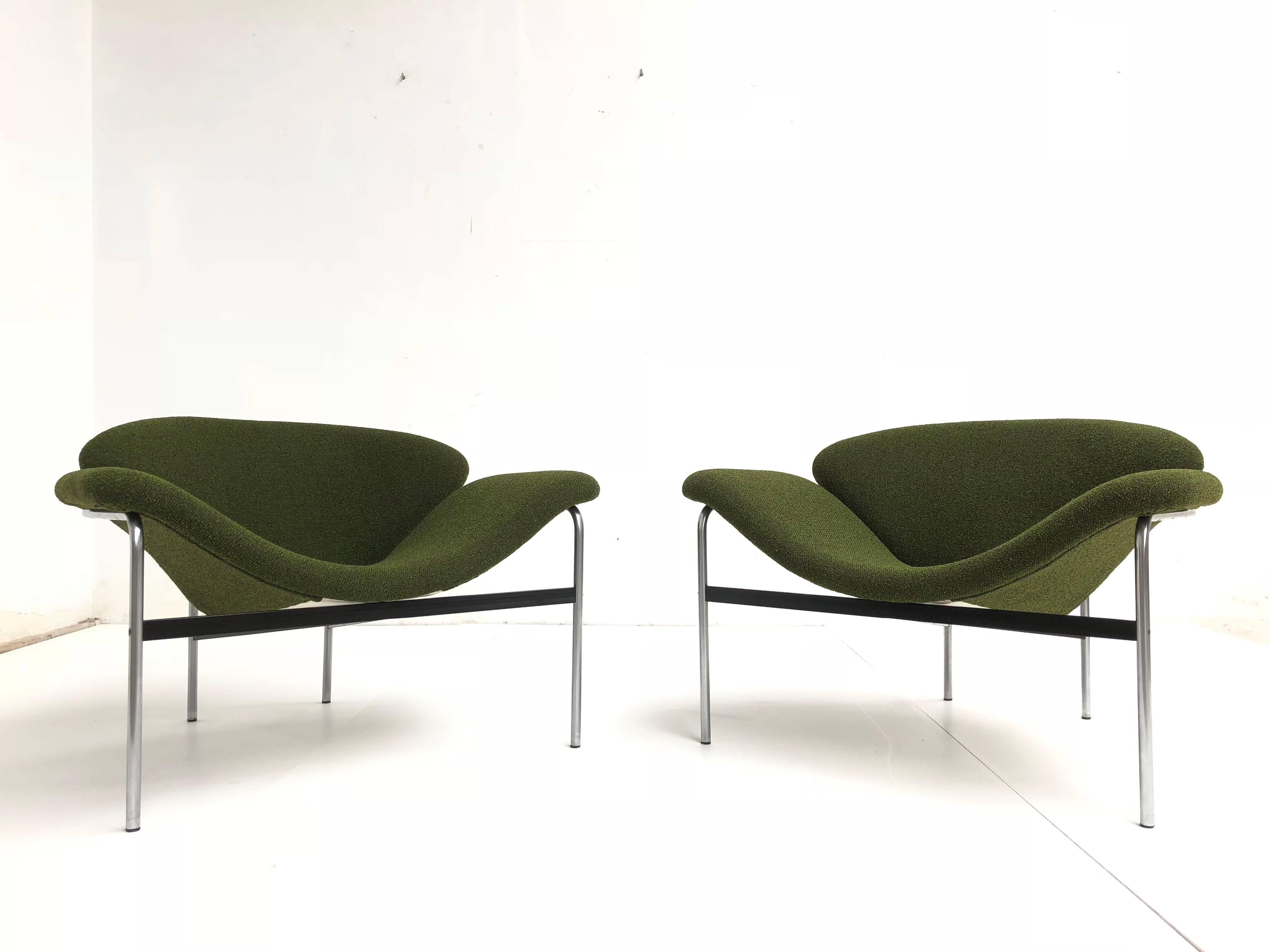 Mid-Century Modern Rare Pair of 1960s Dutch 'Groovy' Lounge Chairs Attributed to Gelderland