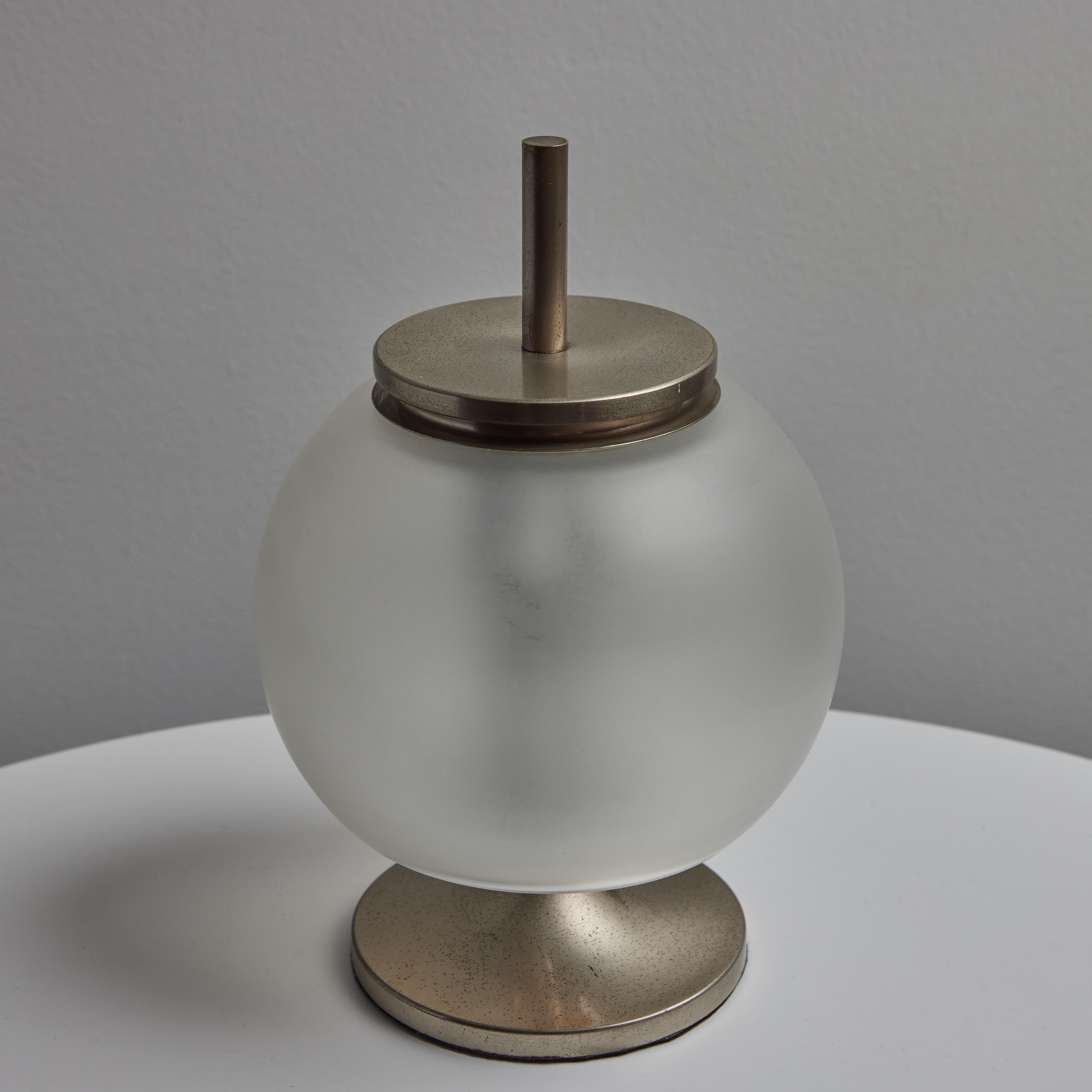Rare Pair of 1960s Emma Gismondi 'Chi' Table Lamps for Artemide In Good Condition For Sale In Glendale, CA
