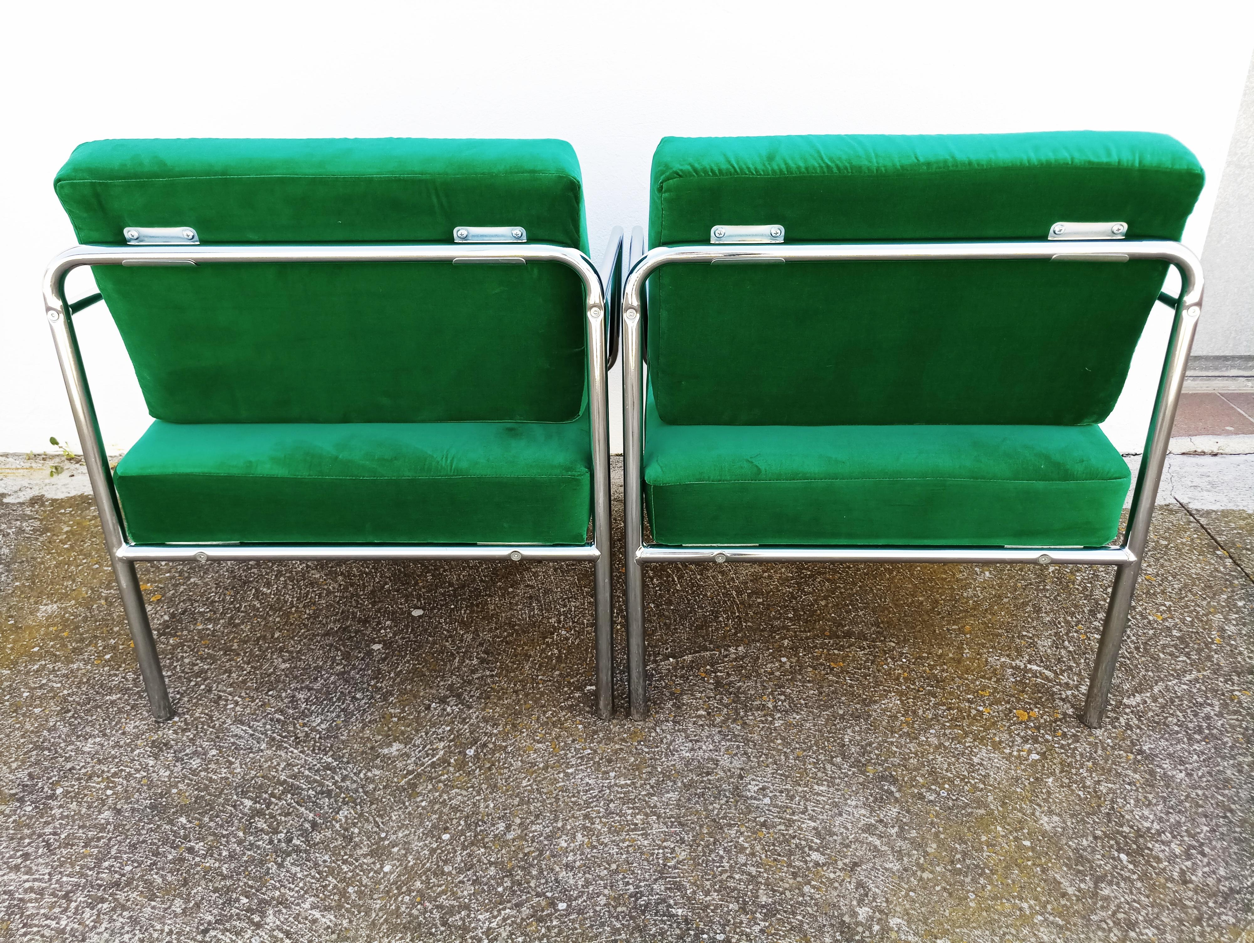 20th Century Rare Pair of 1970s Green Velvet Armchairs Bauhaus For Sale