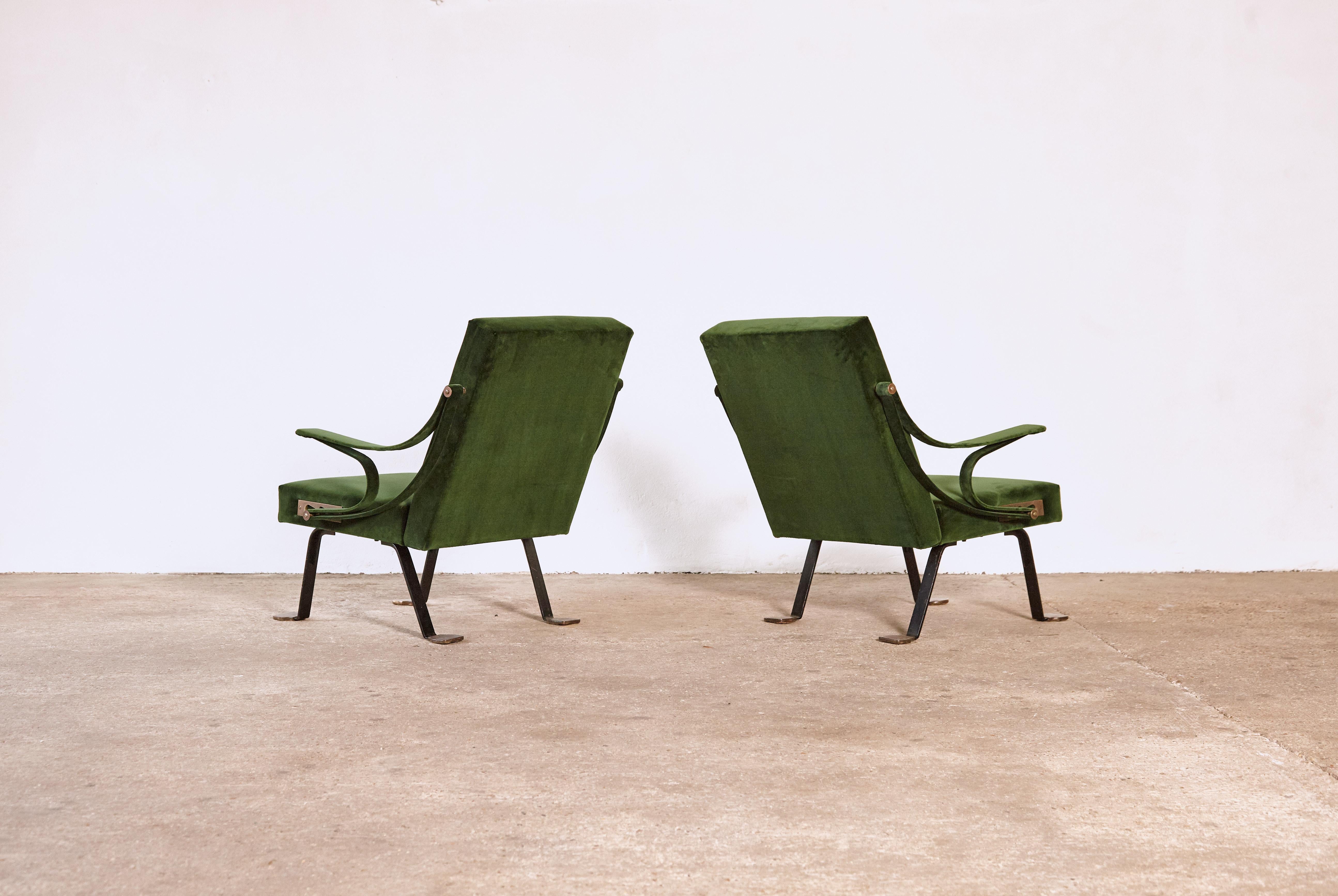 Rare Pair of 1st Edition Ignazio Gardella Reclining Digamma Chairs, 1960s, Italy In Good Condition In London, GB