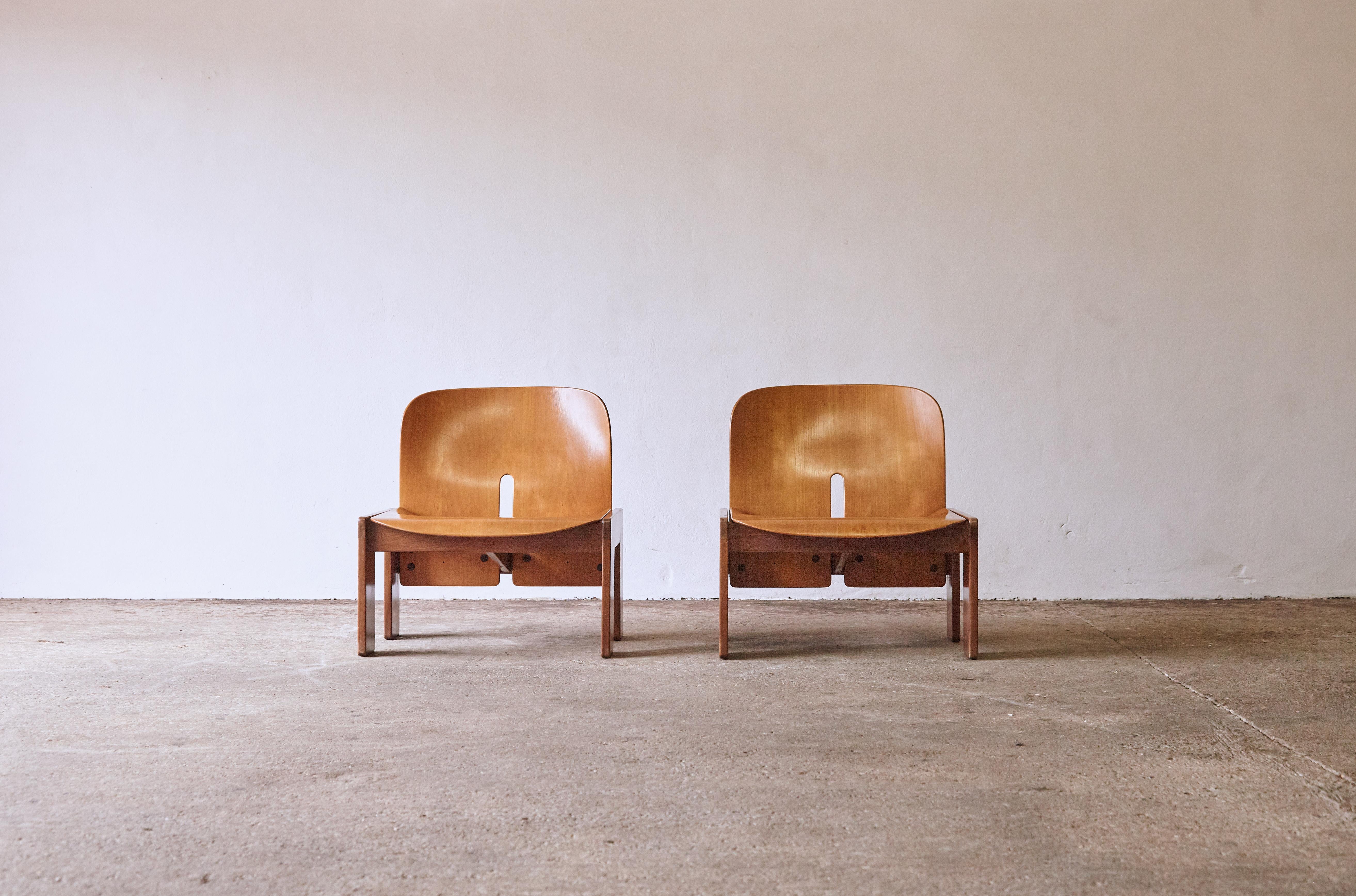 Mid-Century Modern Rare Pair of Afra & Tobia Scarpa 925 Lounge Chairs, Cassina, Italy, 1960s