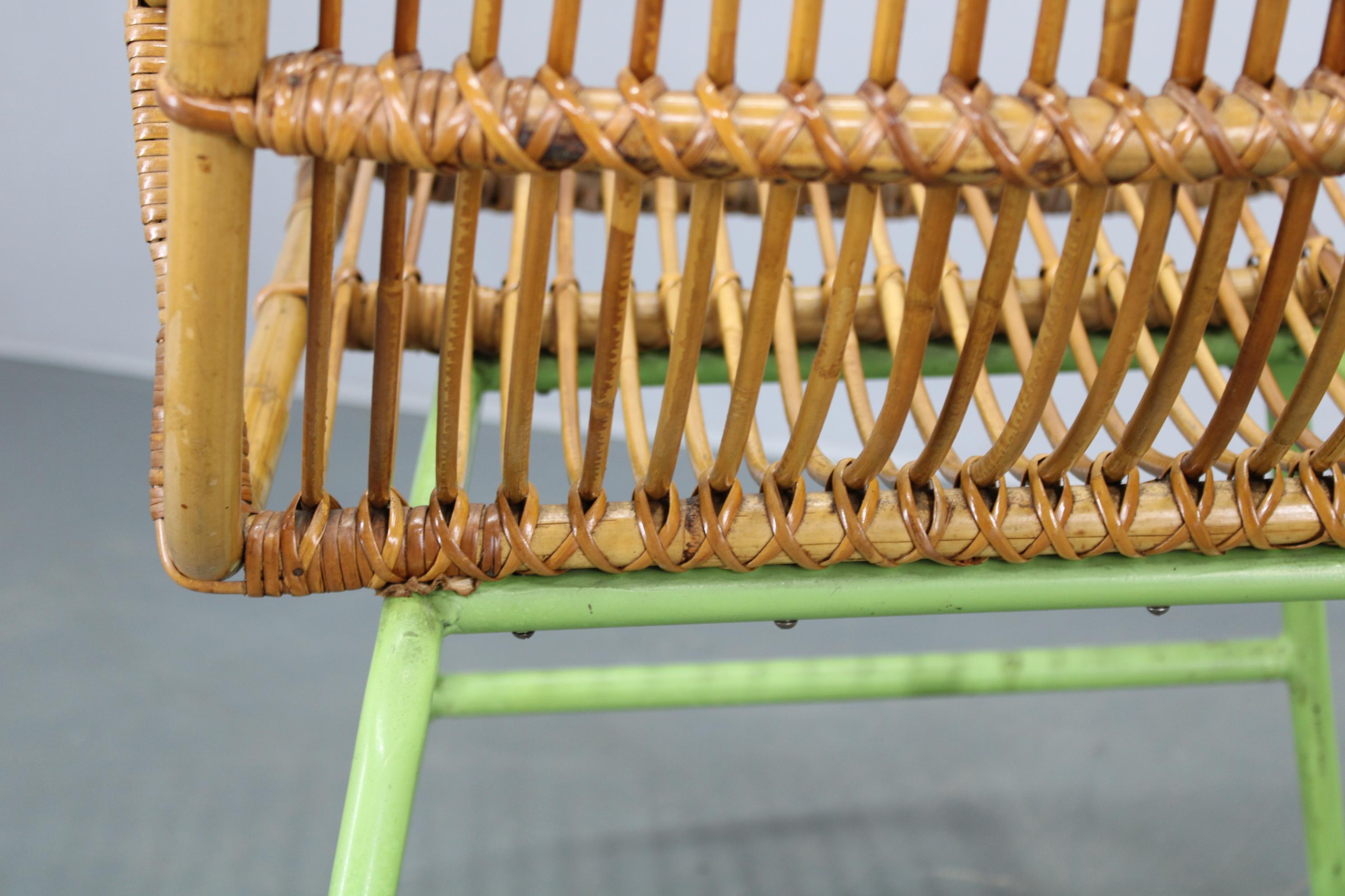 Raro par de sillones de ratán Alan Fuchs para ULUV, Checoslovaquia, años 60 Art Decó en venta