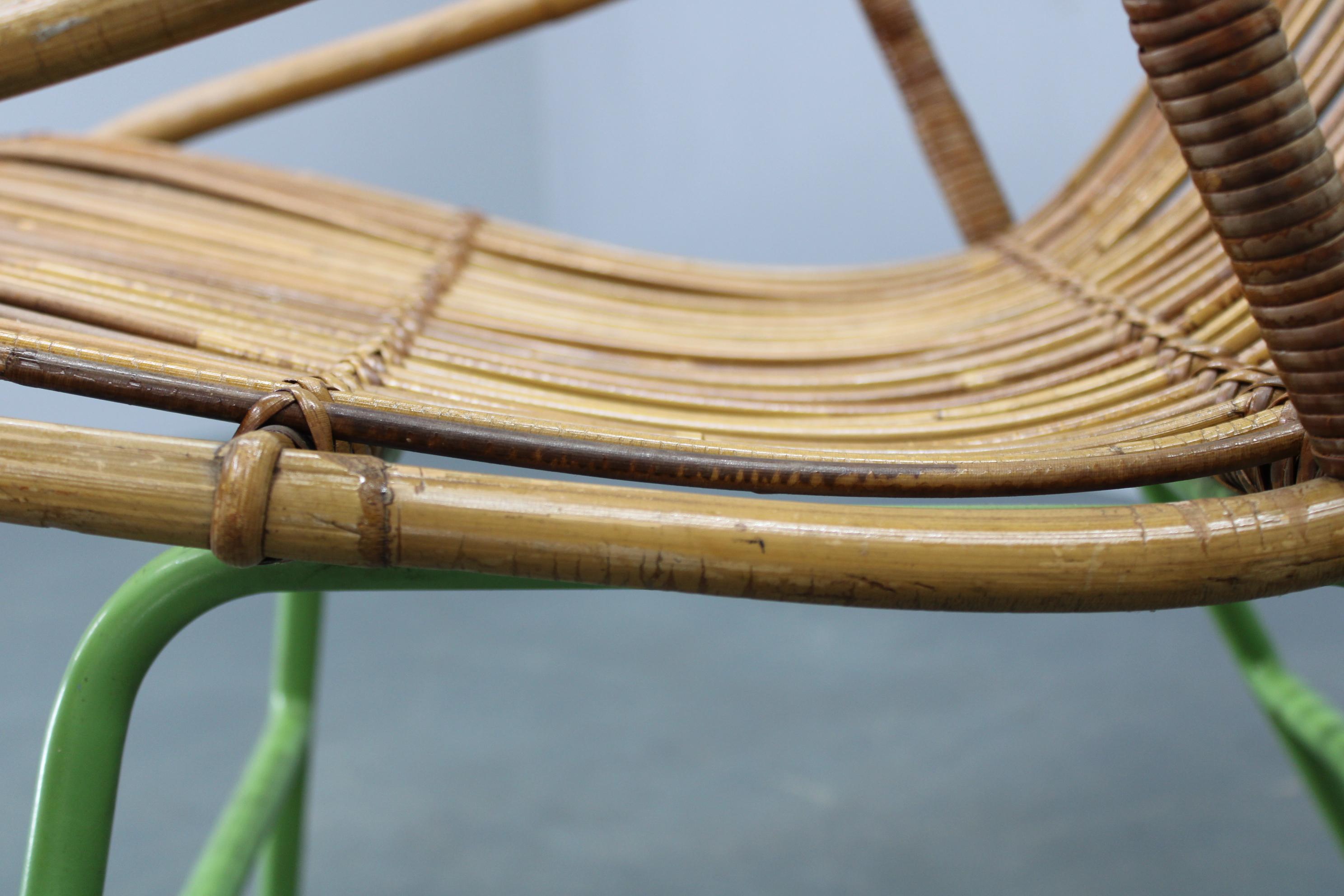 Raro par de sillones de ratán Alan Fuchs para ULUV, Checoslovaquia, años 60 en venta 2