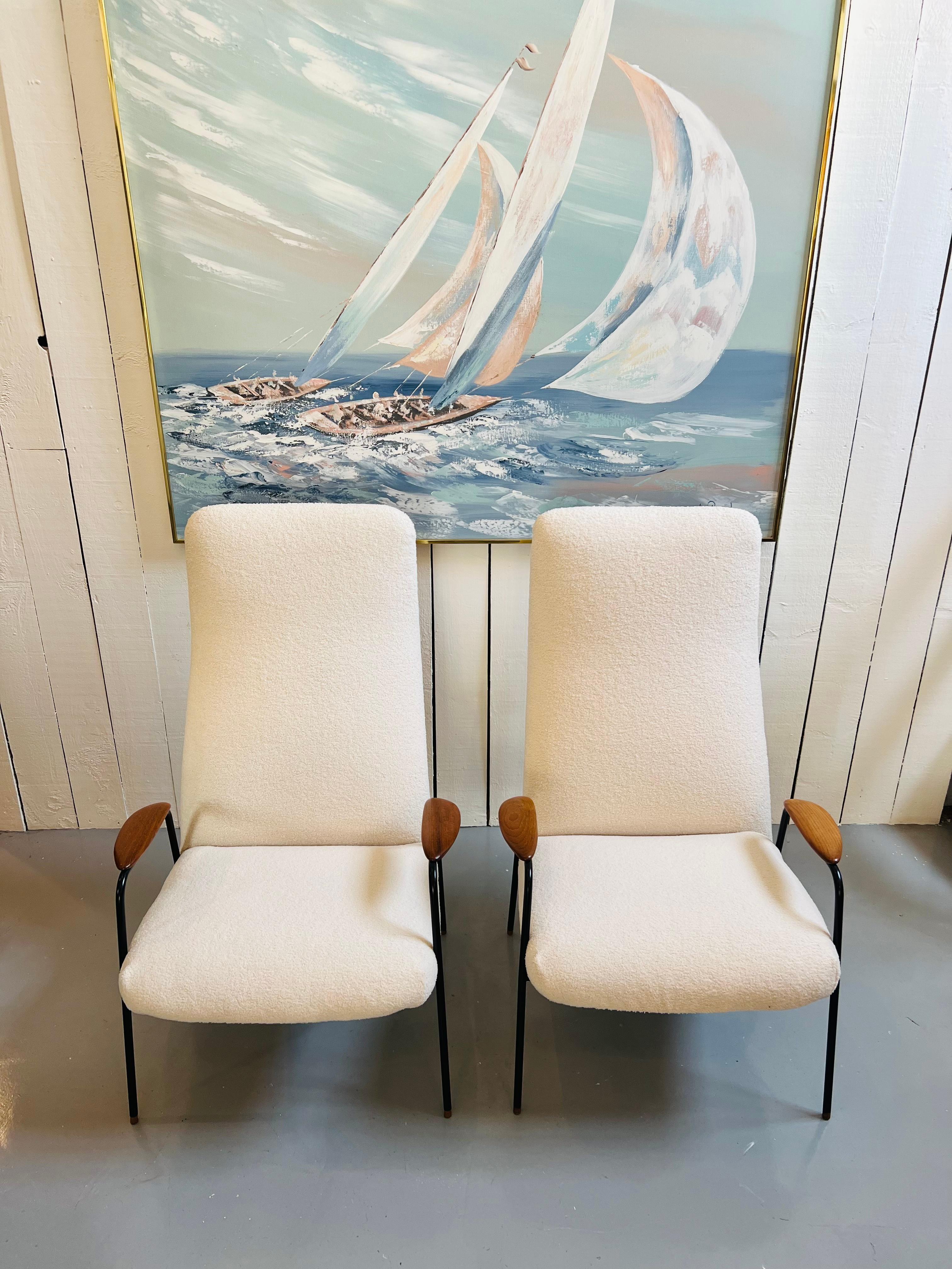 European Rare Pair of Alf Svensson Contour Chairs For Sale
