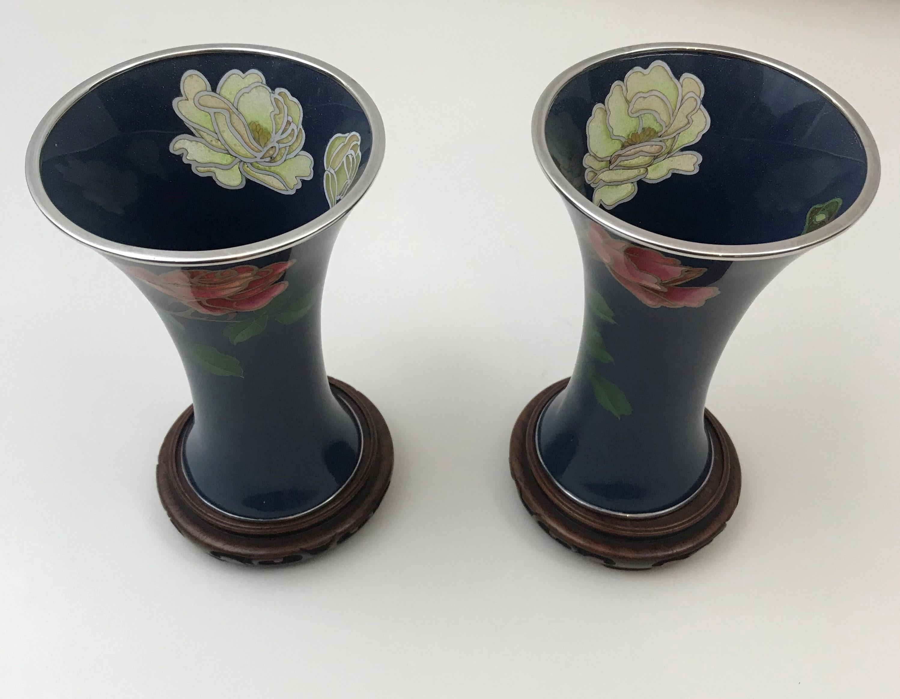 Japanese RARE Pair of Ando Jubei Vases, Cloisonne and Plique a Jour Flowers. 5