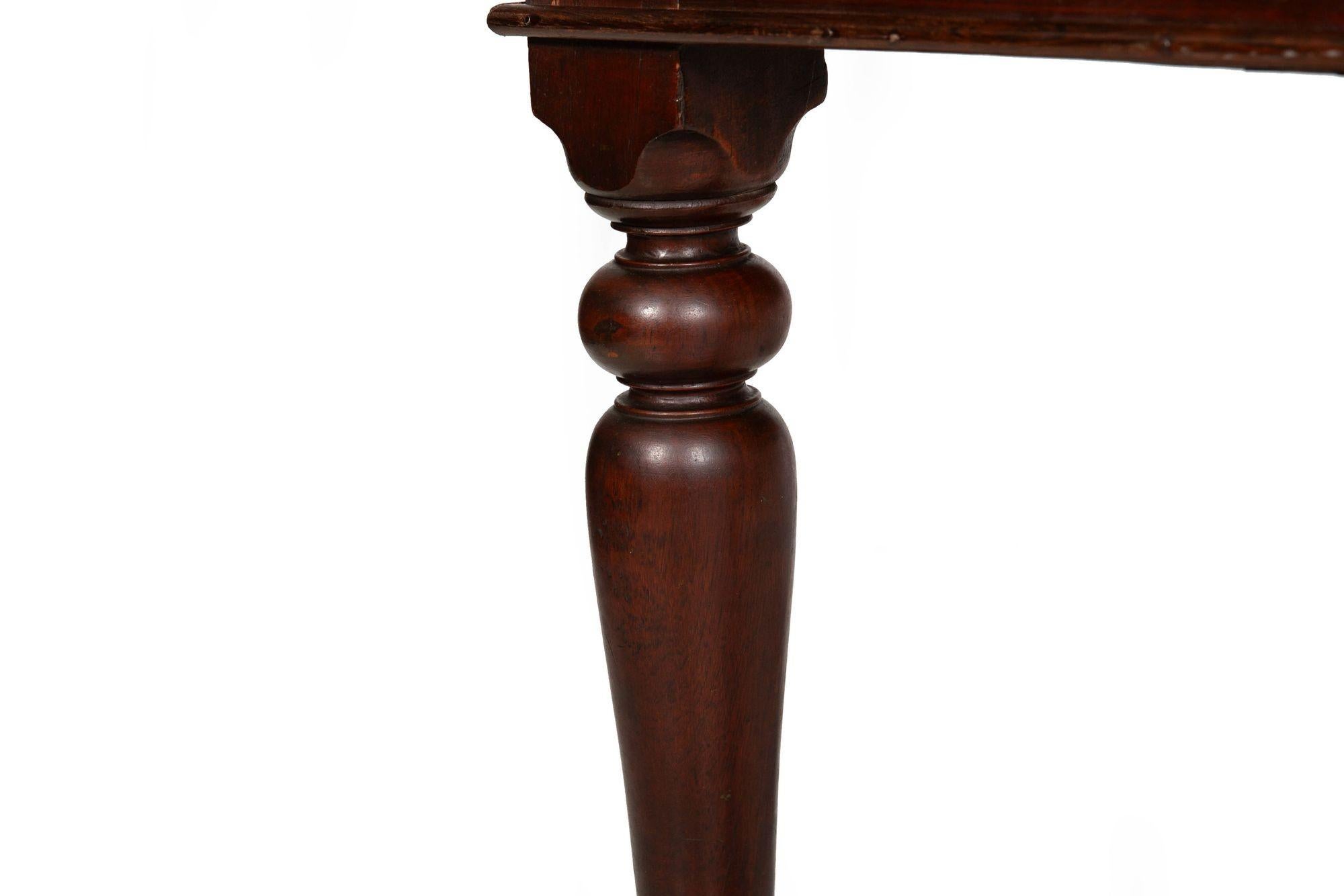 Rare Pair of Anglo-Indian Teak Vitrine Display Tables Cabinets, 19th century For Sale 14