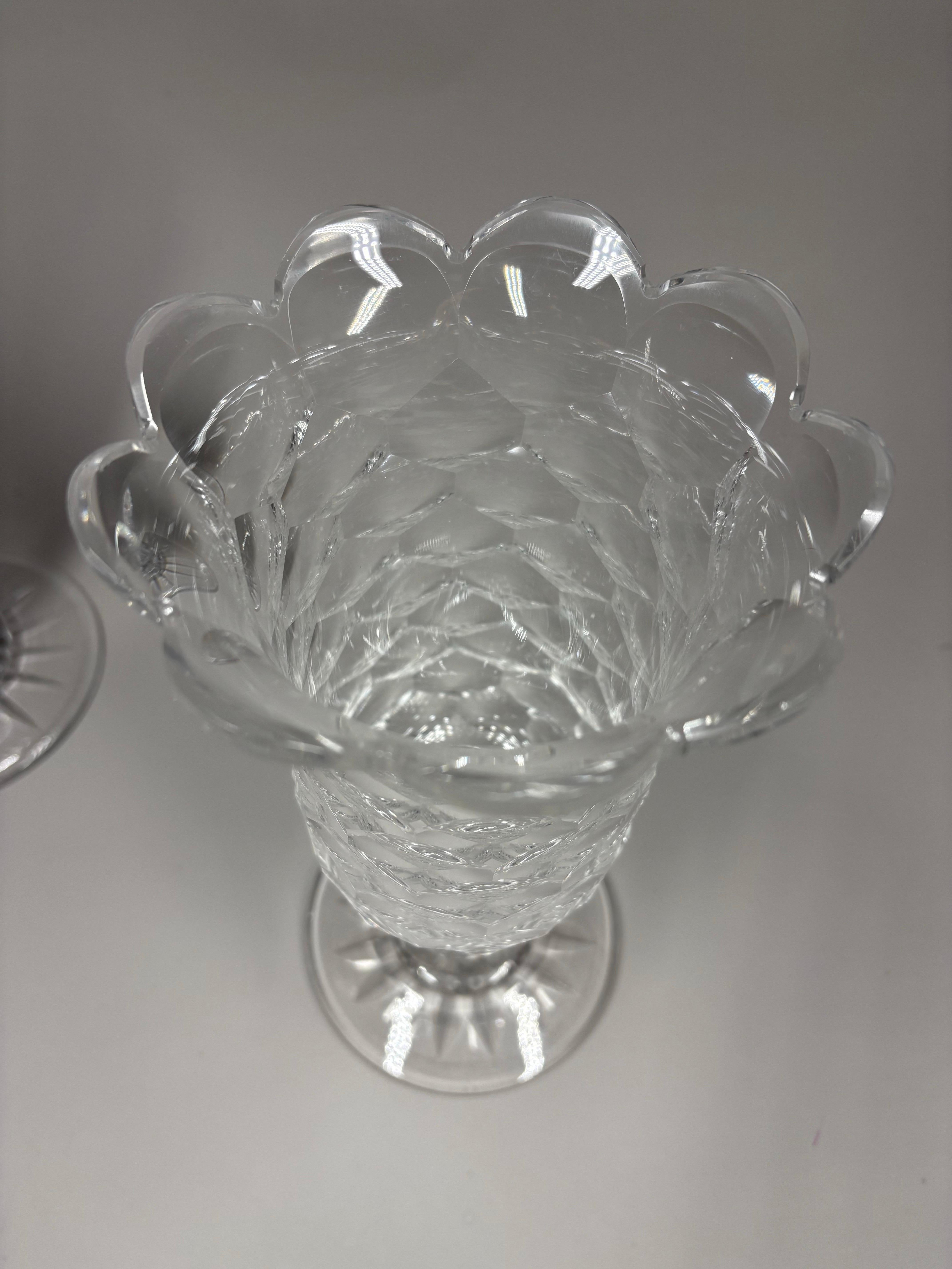 Rare pair of Antique American lead glass celery vases, C. Dorflinger & Sons Inc. in vendita 1