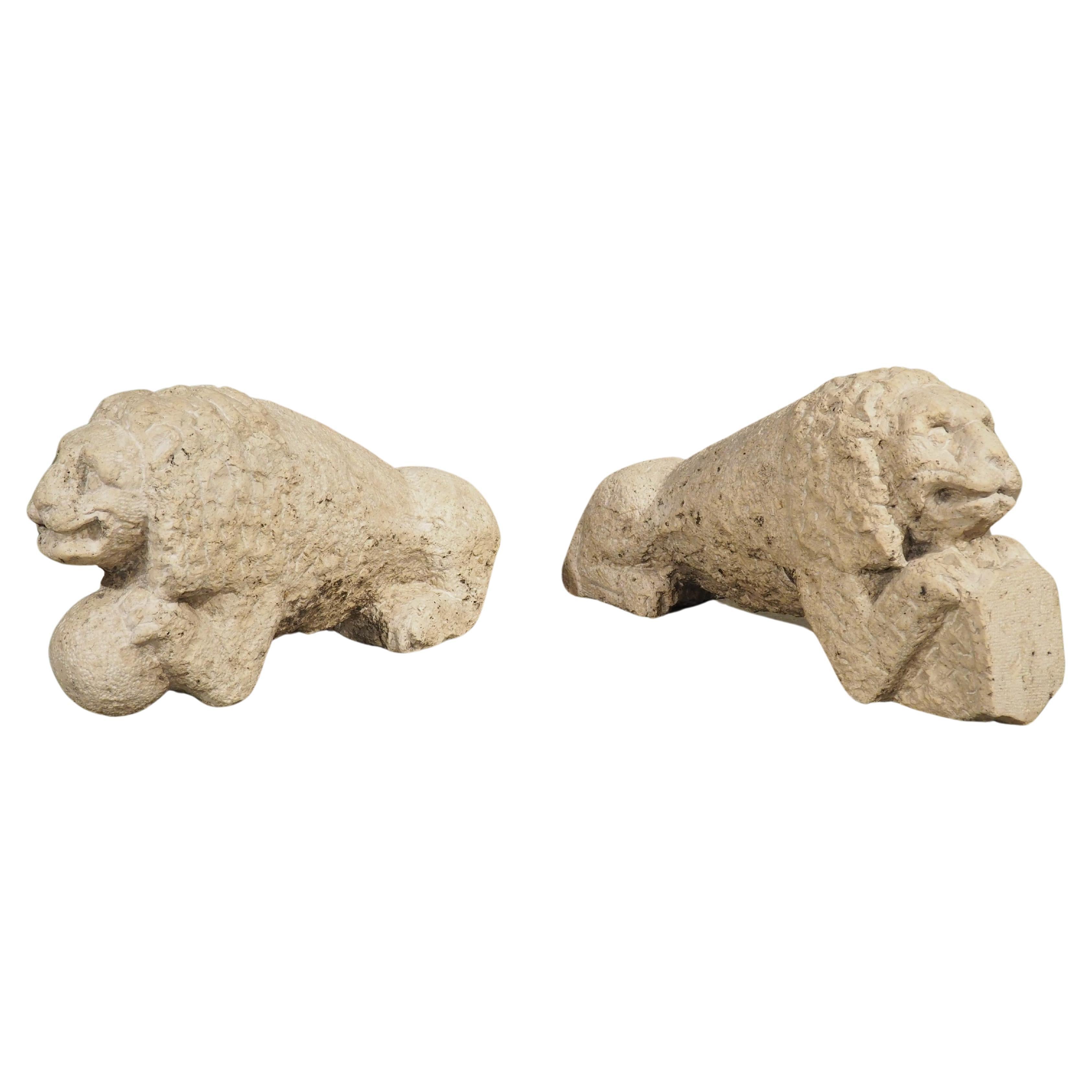 Rare Pair of Antique Carved Stone Lions from Italy, Circa 1600 For Sale