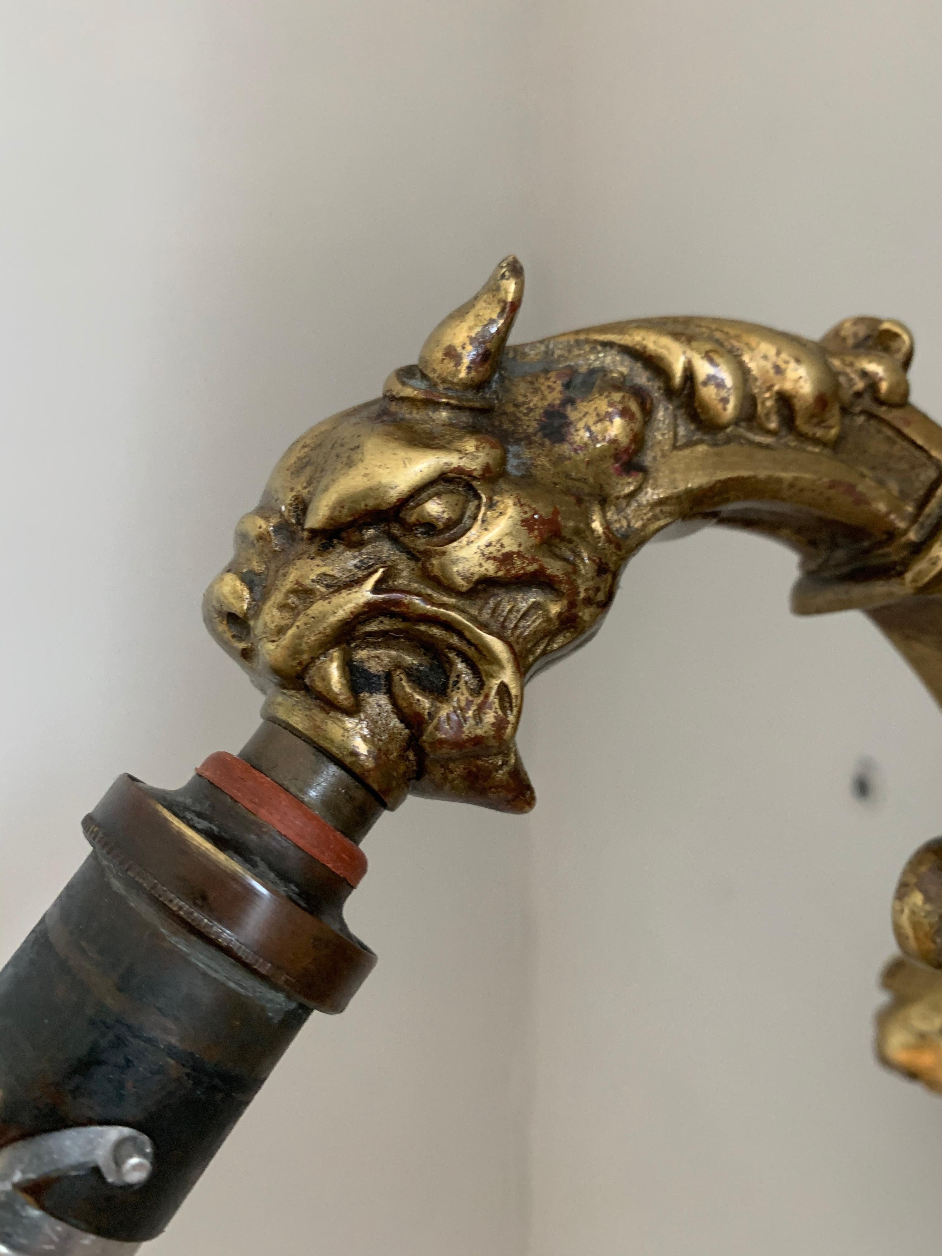 Rare Pair of Antique Gothic Revival Bronze Wall Sconces with Dragon Sculptures In Good Condition For Sale In Lisse, NL