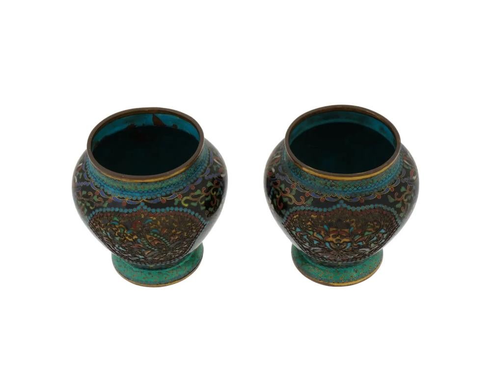 Rare Pair of Antique Japanese Cloisonne Enamel Meiji Vases In Good Condition For Sale In New York, NY