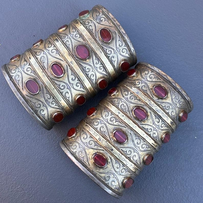 Rare Pair of Antique Turkoman Cuff Bracelets In Good Condition For Sale In Monroe Township, NJ