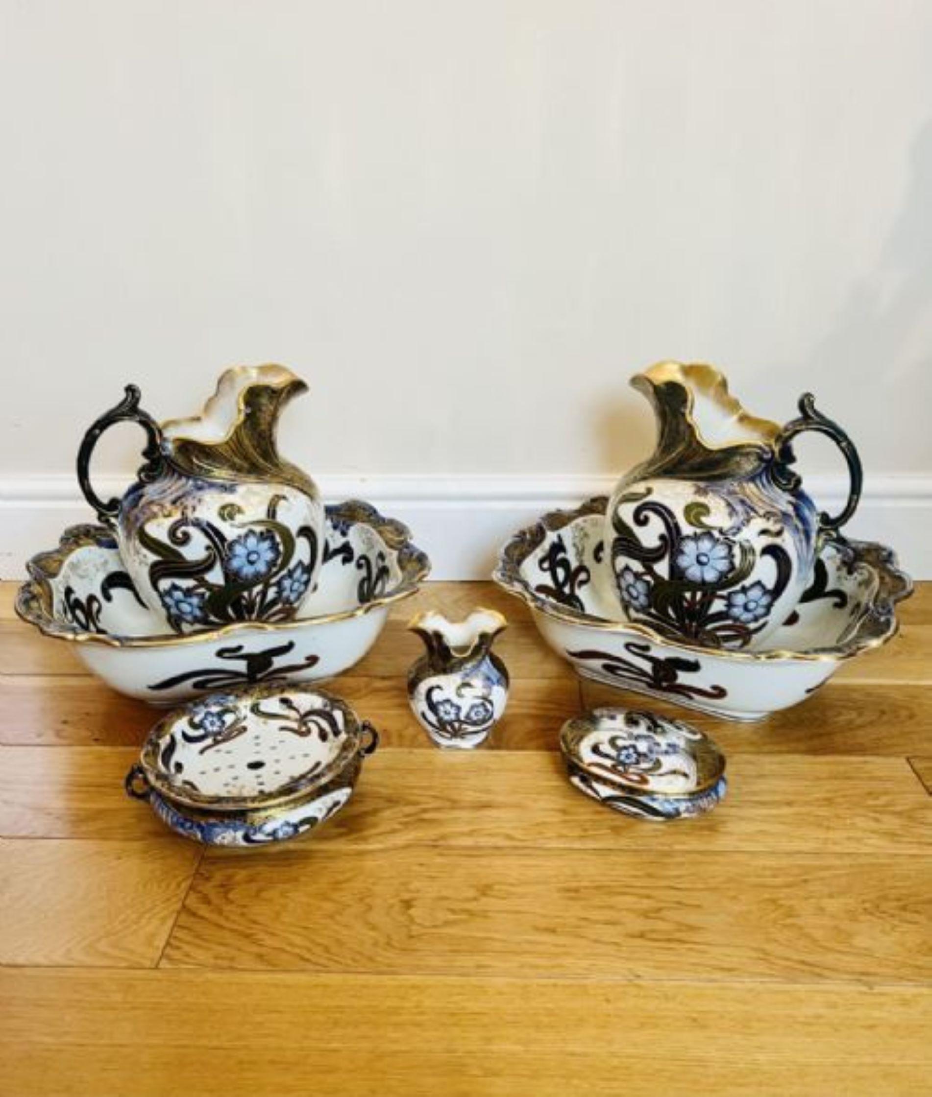 Rare pair of antique Victorian quality Doulton Burslem jug & bowl set In Good Condition For Sale In Ipswich, GB