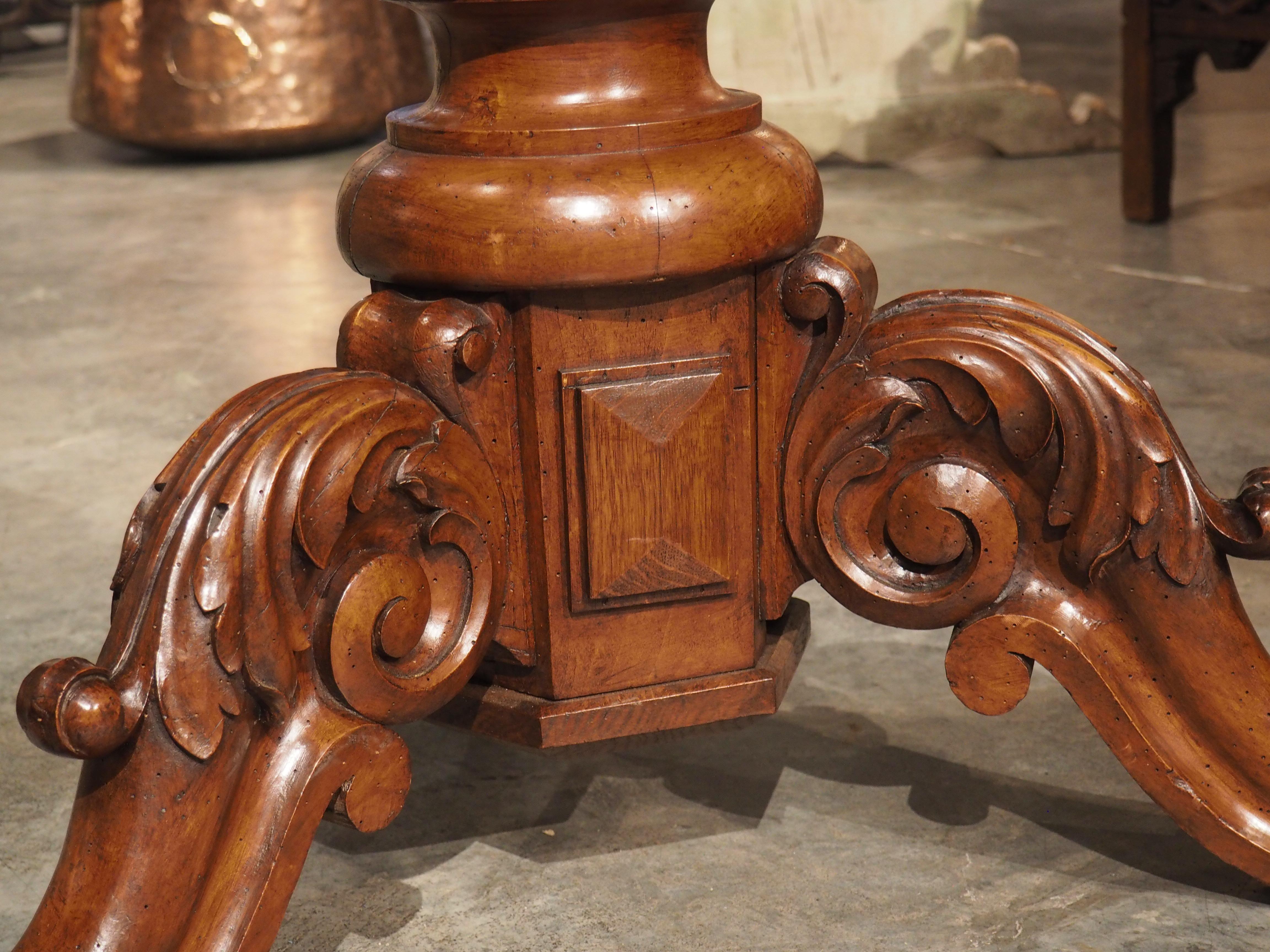 Rare Pair of Antique Wine Press Screw Sellettes in Carved Walnut, circa 1850 For Sale 7