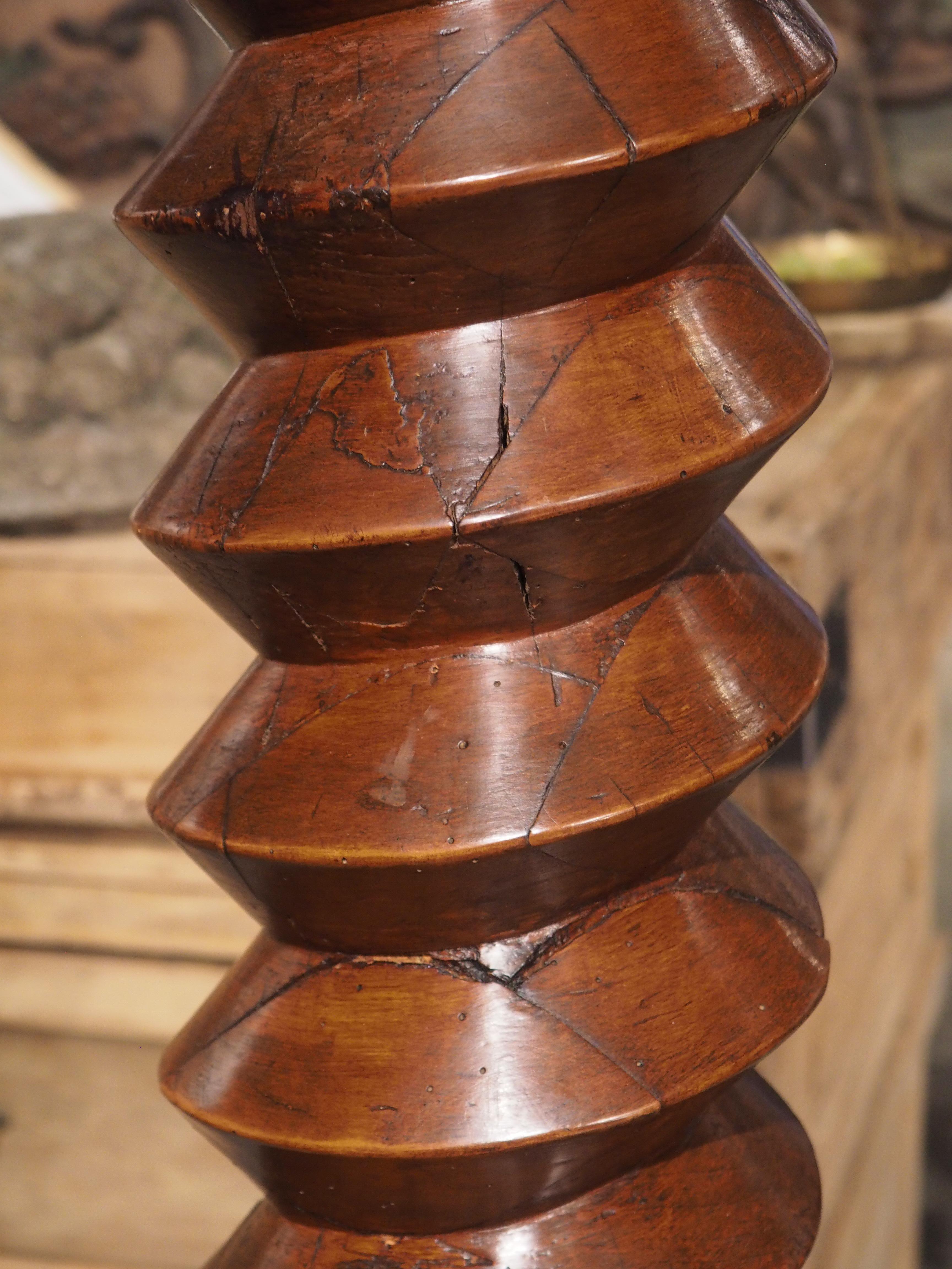 Rare Pair of Antique Wine Press Screw Sellettes in Carved Walnut, circa 1850 For Sale 11