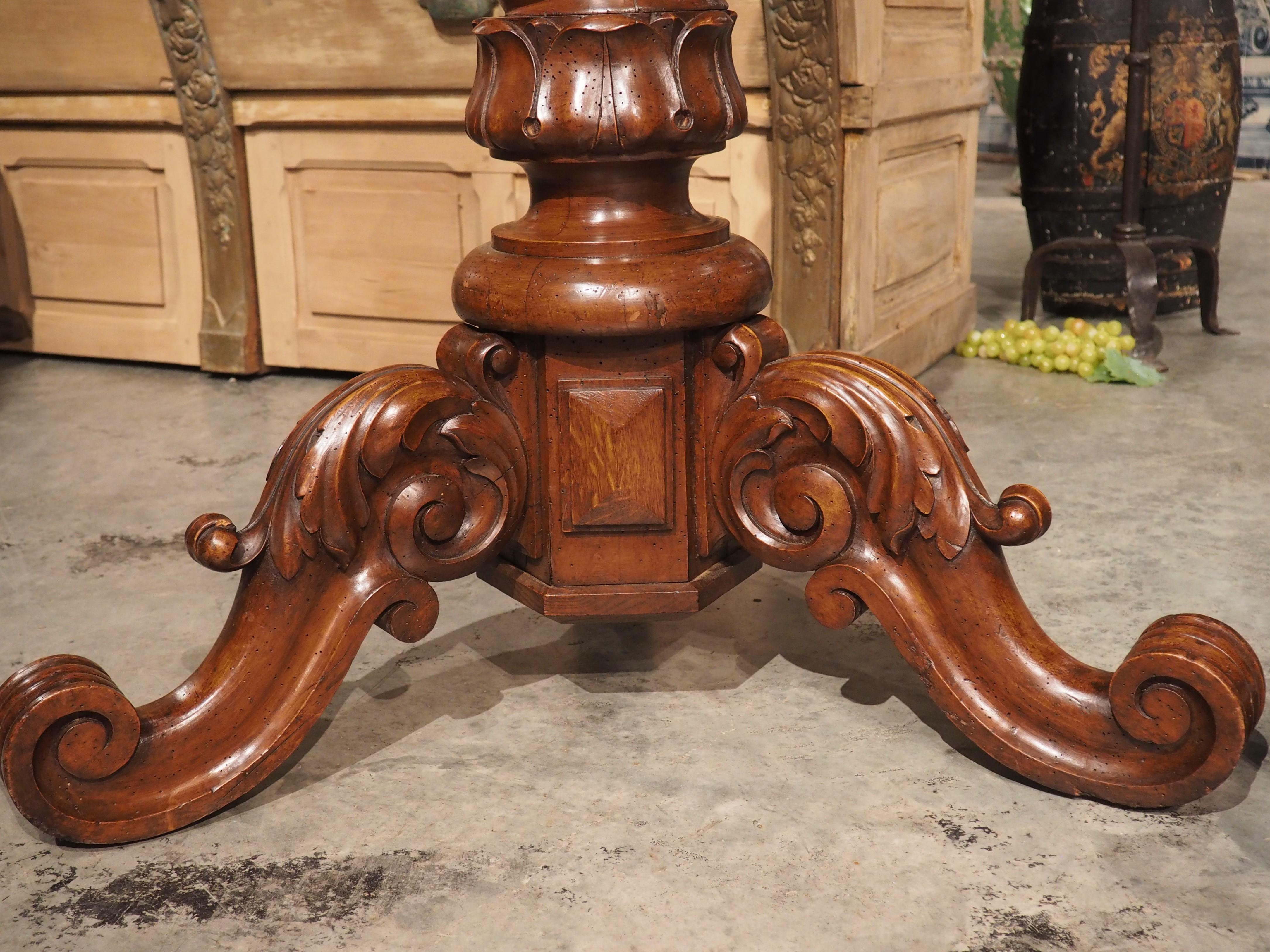 Rare Pair of Antique Wine Press Screw Sellettes in Carved Walnut, circa 1850 For Sale 3
