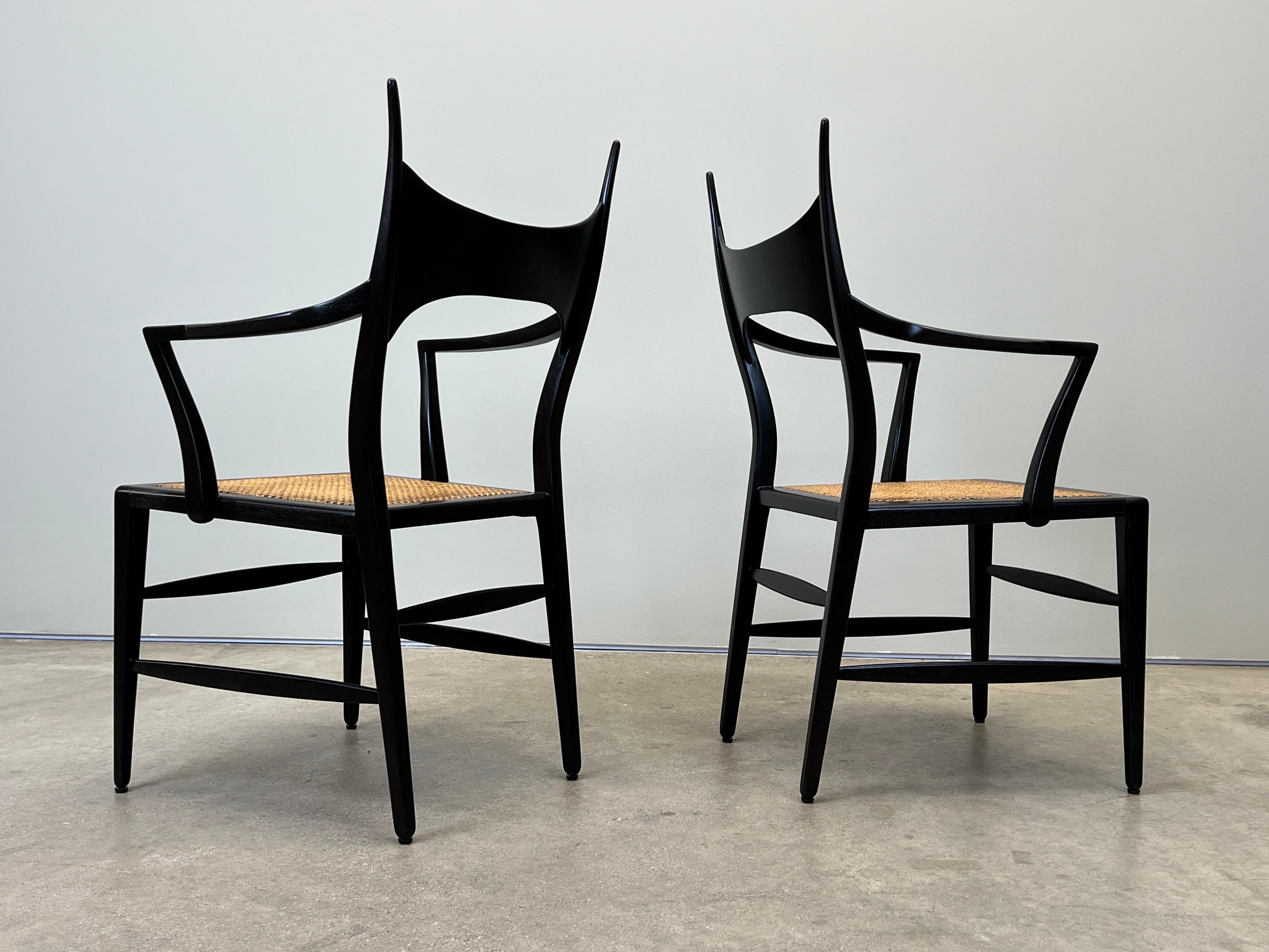 Acajou Paire rare de fauteuils en bois de cervidé par Edward Wormley pour Dunbar en vente