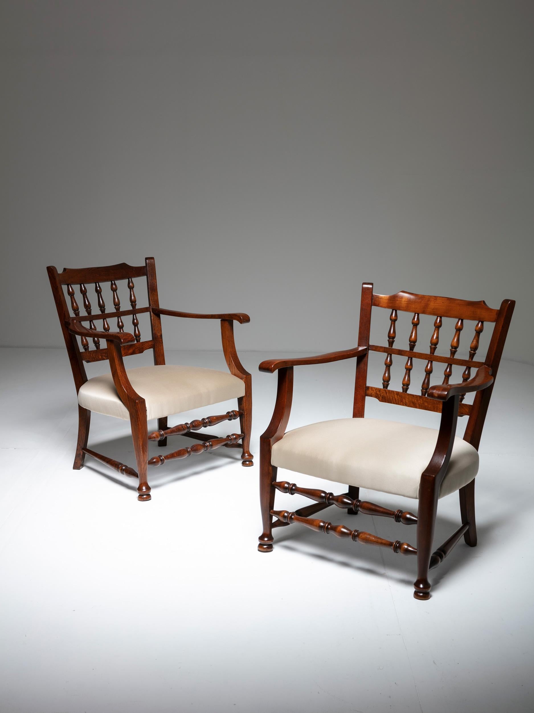 Mid 1930s armchairs by Tomaso Buzzi.
Literature and provenance available upon request.