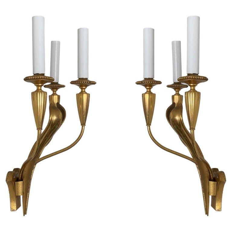 Raro par de apliques Art Decó de latón de Gaetano Sciolari, Italia, años 50 Dorado en venta