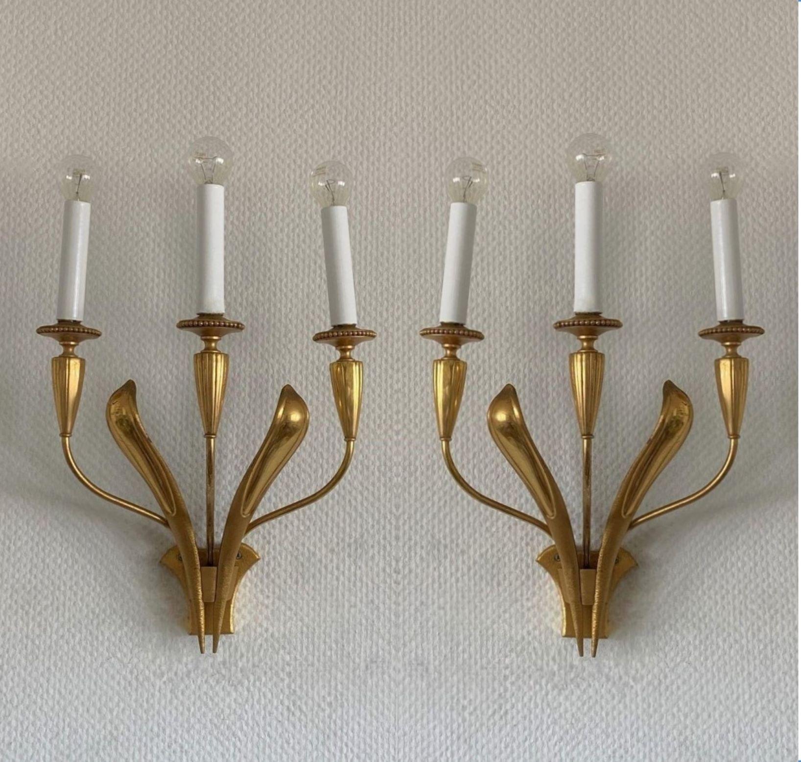 Raro par de apliques Art Decó de latón de Gaetano Sciolari, Italia, años 50 siglo XX en venta