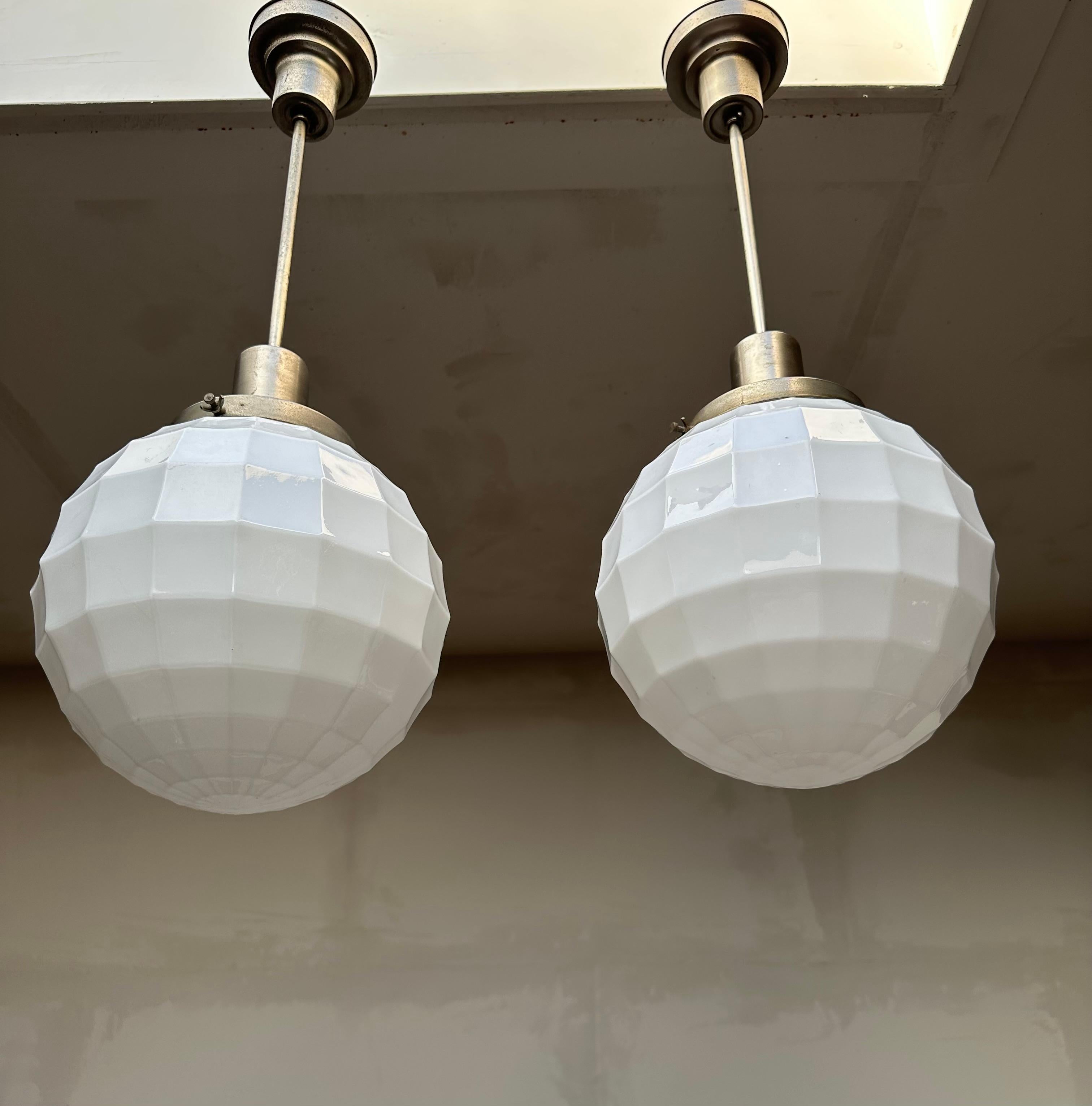 Rare Pair of Art Deco Era, Golf Ball Design Opaline Glass Pendant Lights Philips For Sale 10