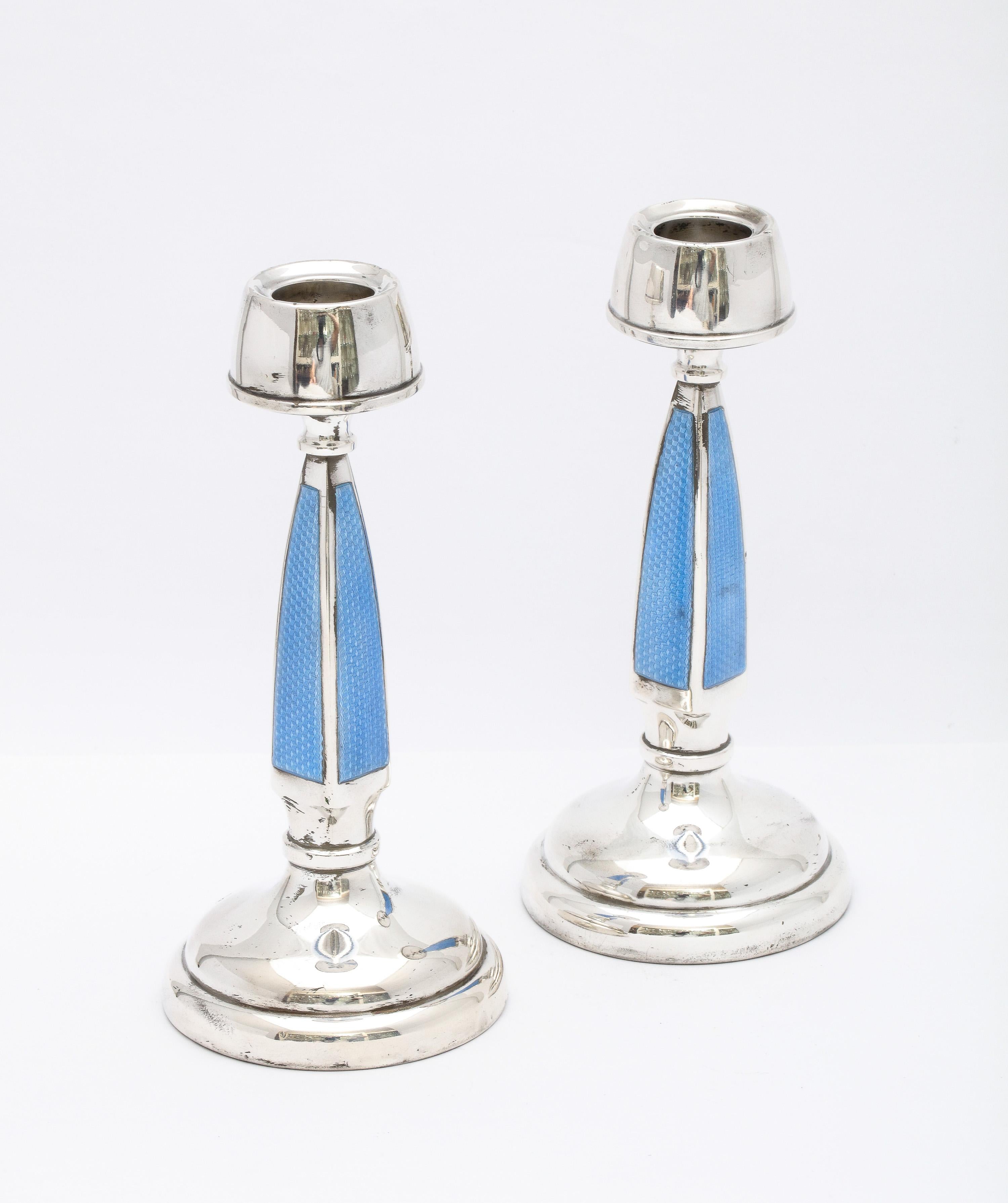 Rare Pair of Art Deco Sterling Silver and Blue Guilloche Enamel Candlesticks In Good Condition For Sale In New York, NY