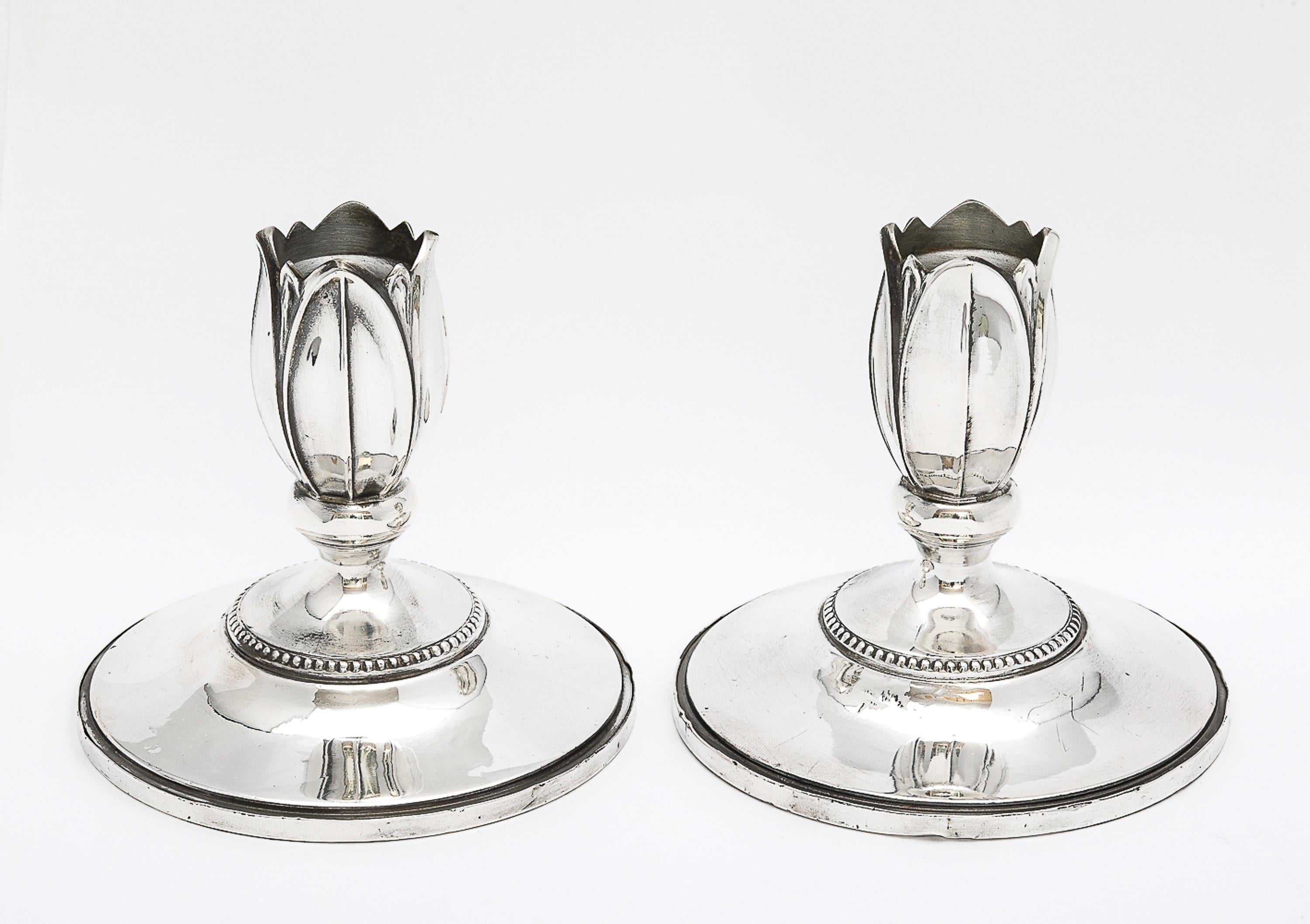 Rare Pair of Art Nouveau-Style Flower-Form Candlesticks 8