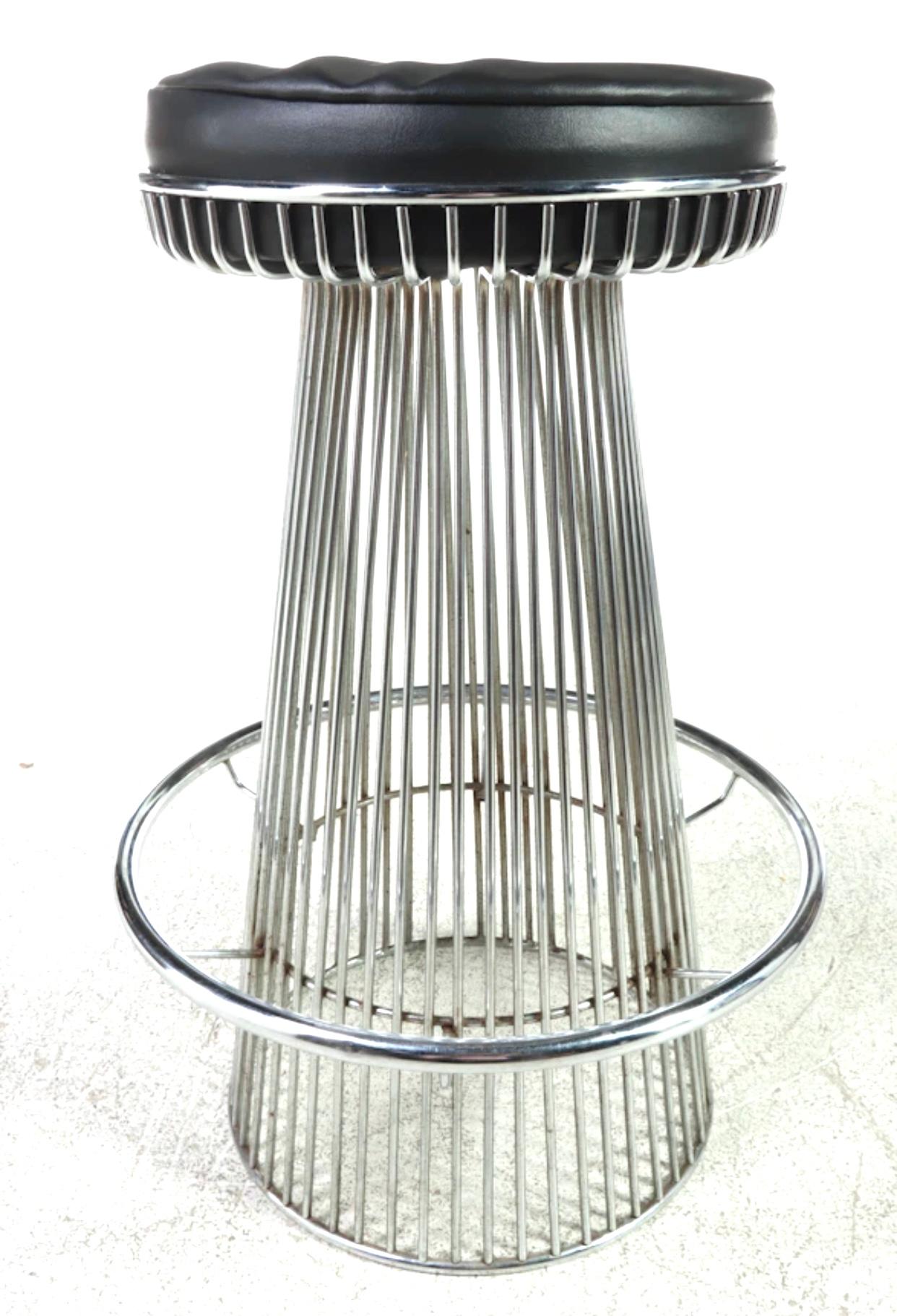 Rare Pair of Arthur Umanoff Chrome Stools for Contemporary Shells In Good Condition For Sale In Chicago, IL