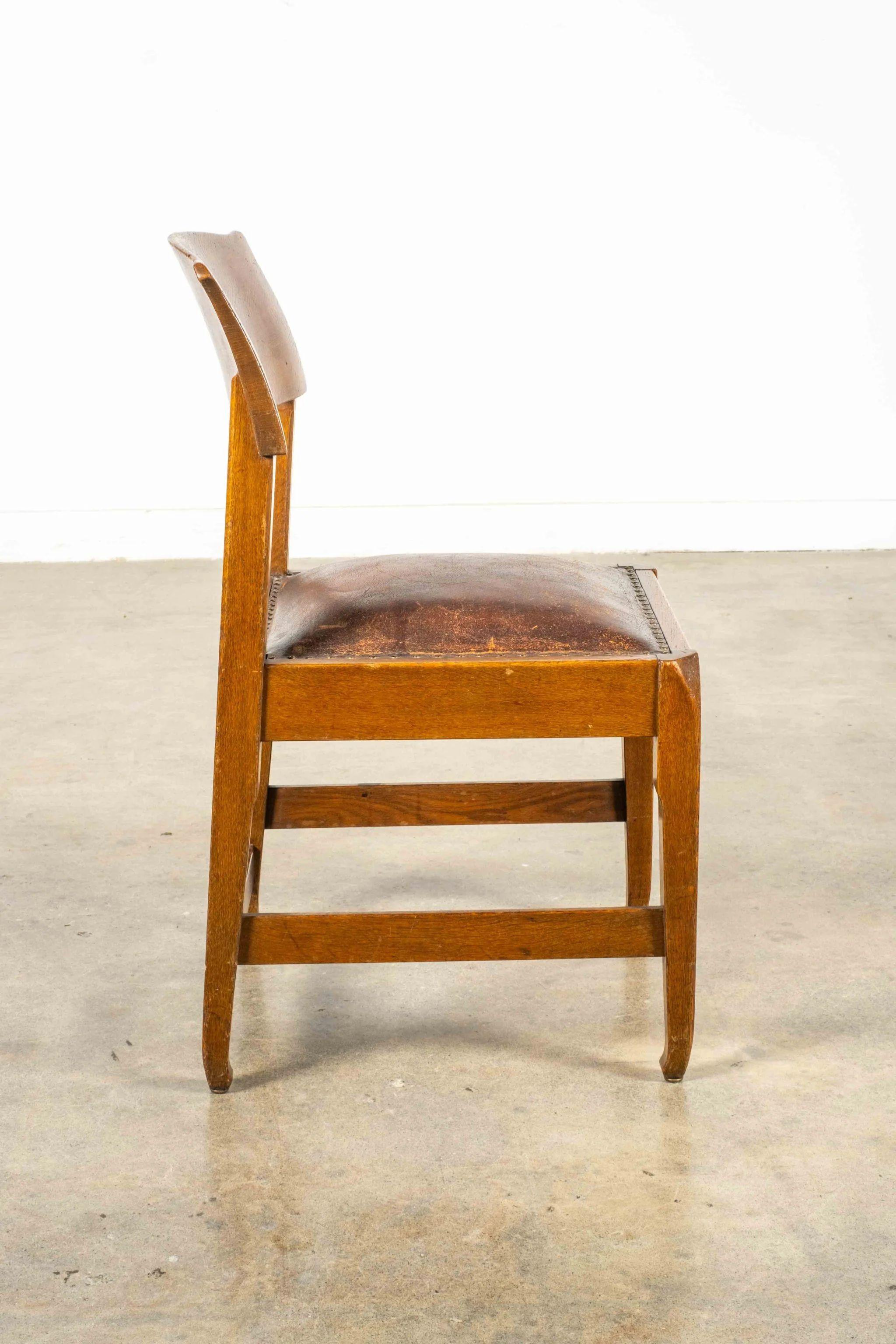 Rare Pair of Arts & Crafts Chairs by Richard Reimerschmid In condizioni buone in vendita a Toronto, CA