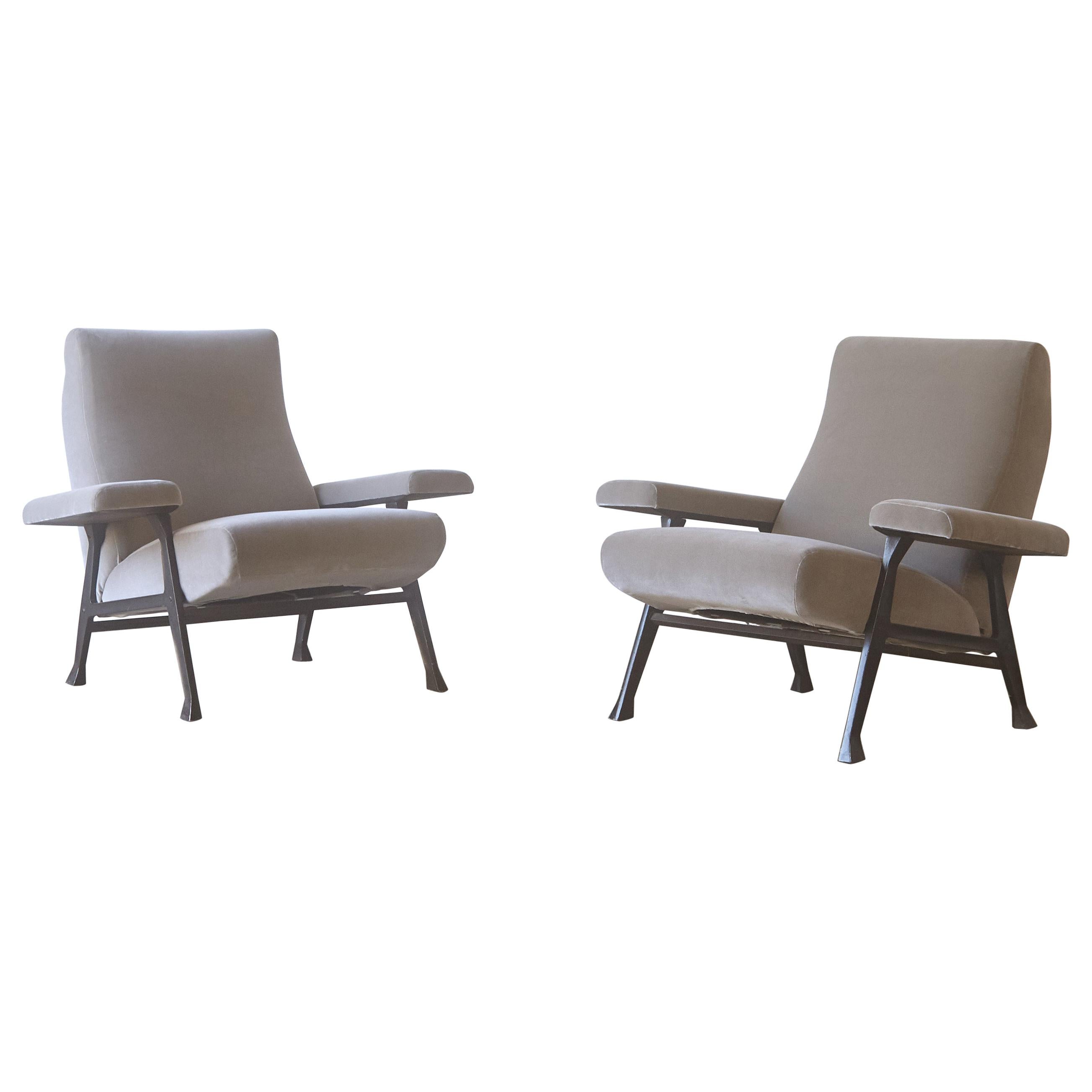 Rare Pair of Authentic 1950s Roberto Menghi Hall Chairs, Arflex, Italy