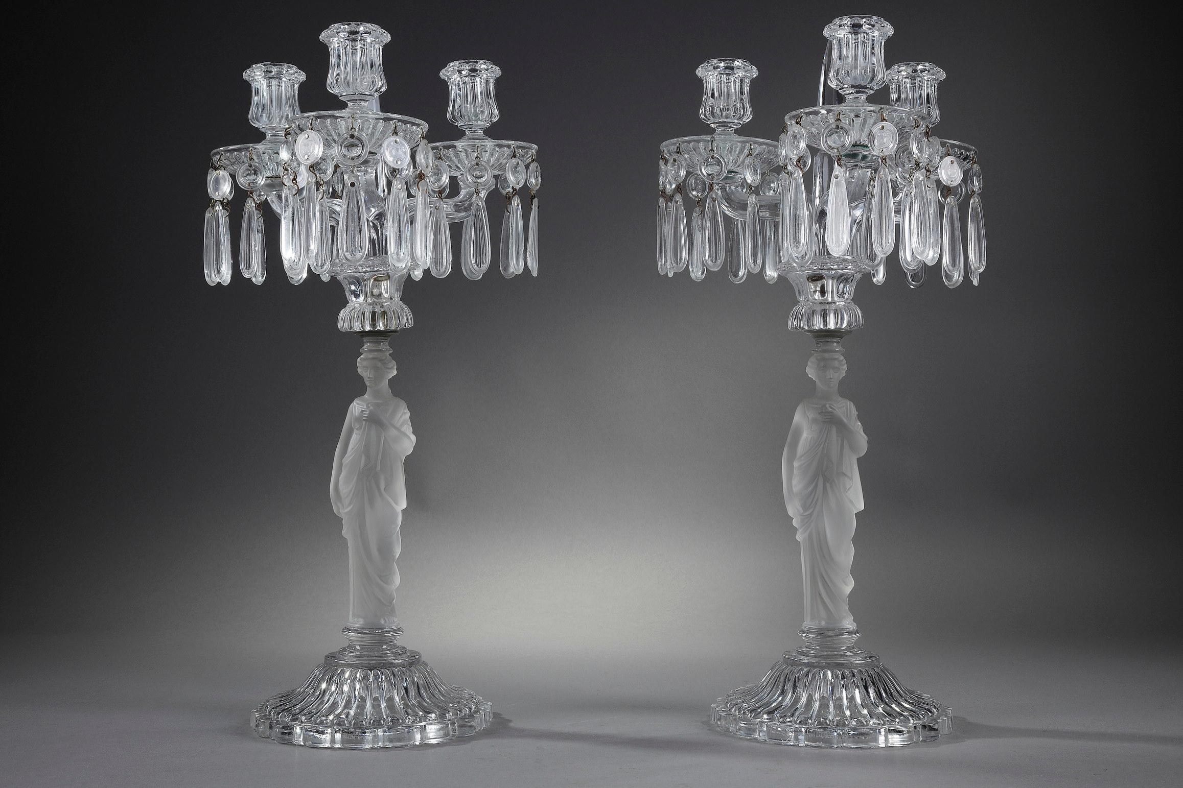 Rare Pair of Baccarat Crystal Candelabras In Good Condition In Paris, FR