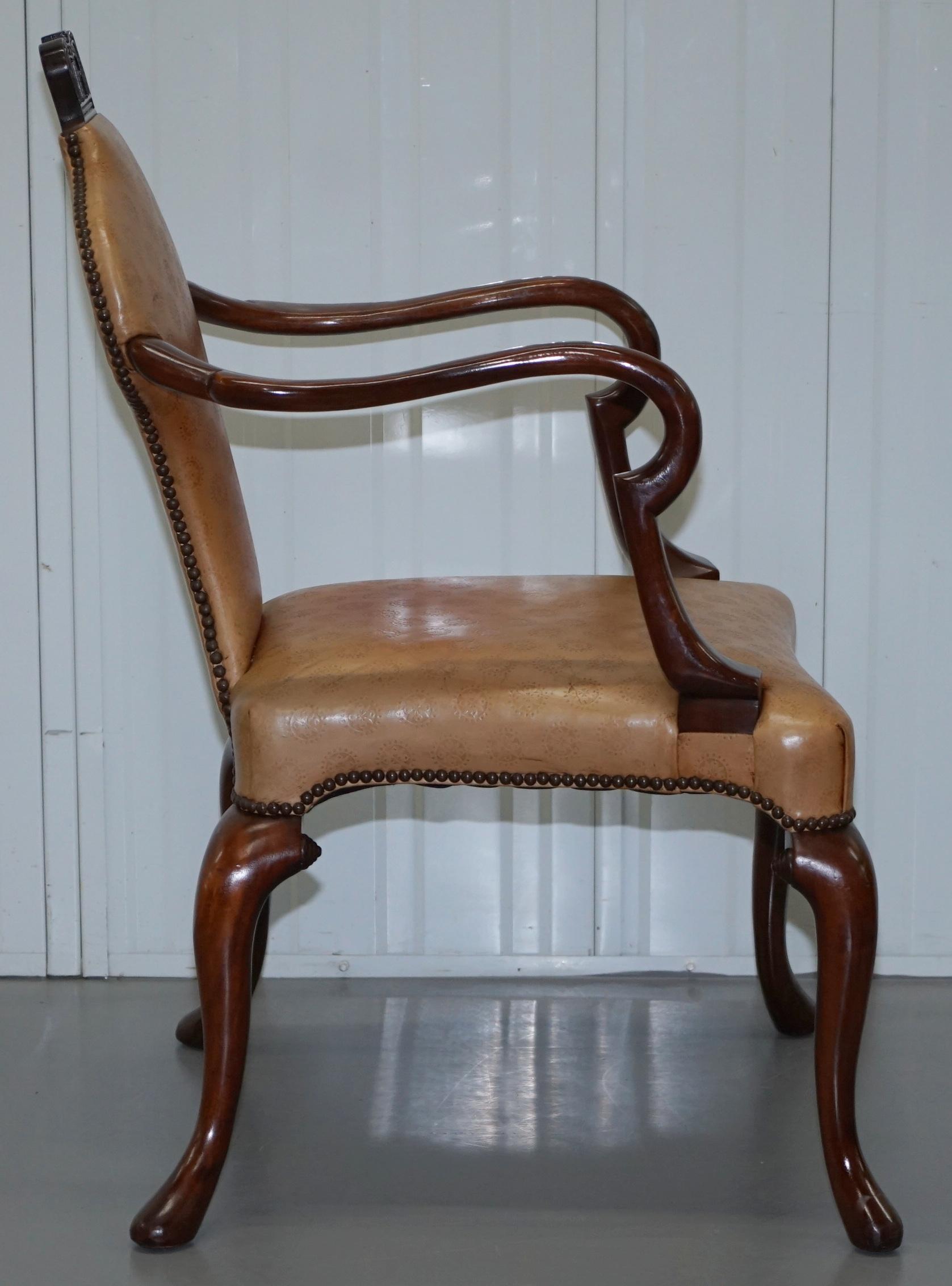 Rare Pair of Baker Queen Anne Stately Homes Brown Leather Armchairs 3