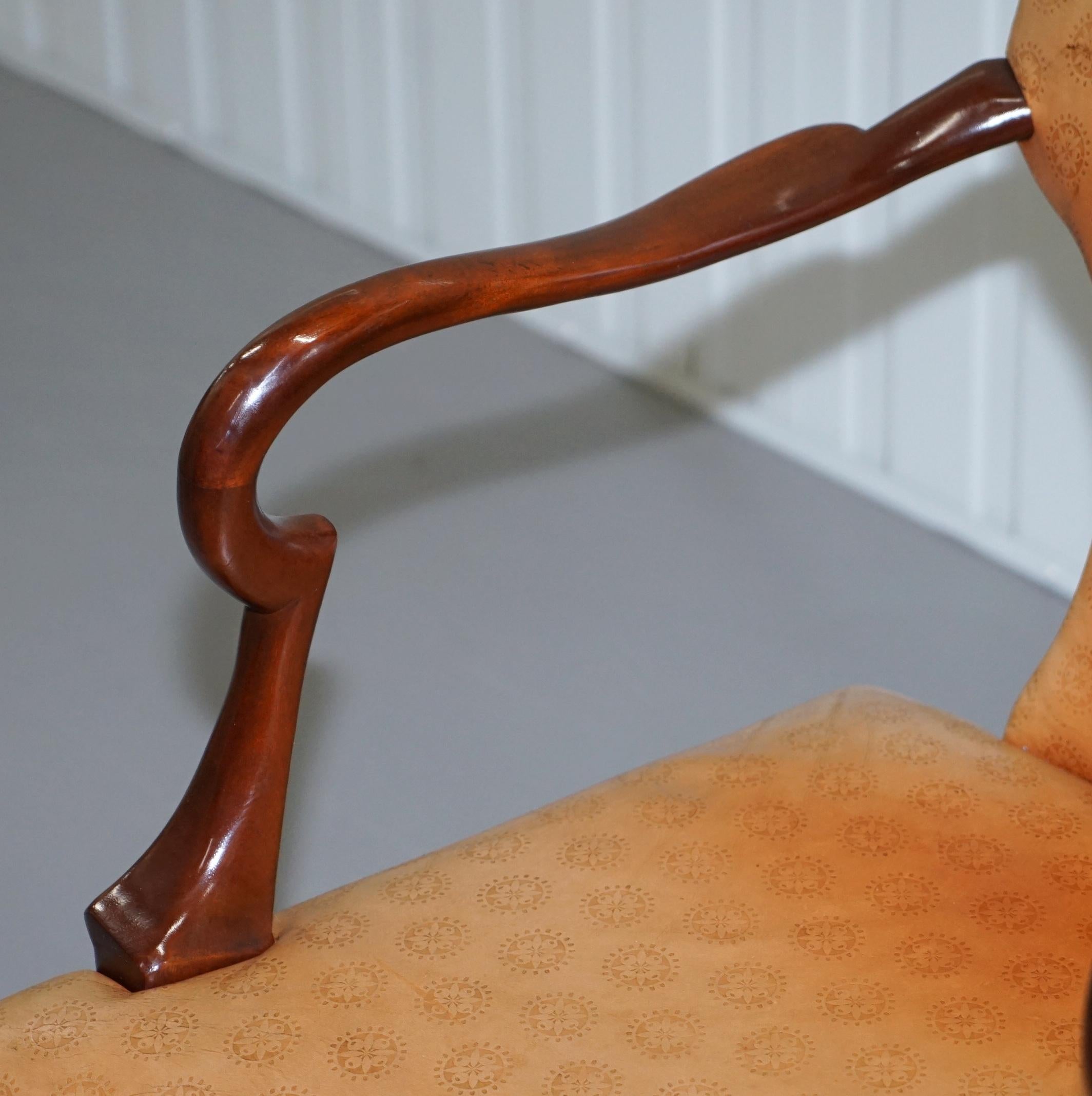 Rare Pair of Baker Queen Anne Stately Homes Brown Leather Armchairs 1