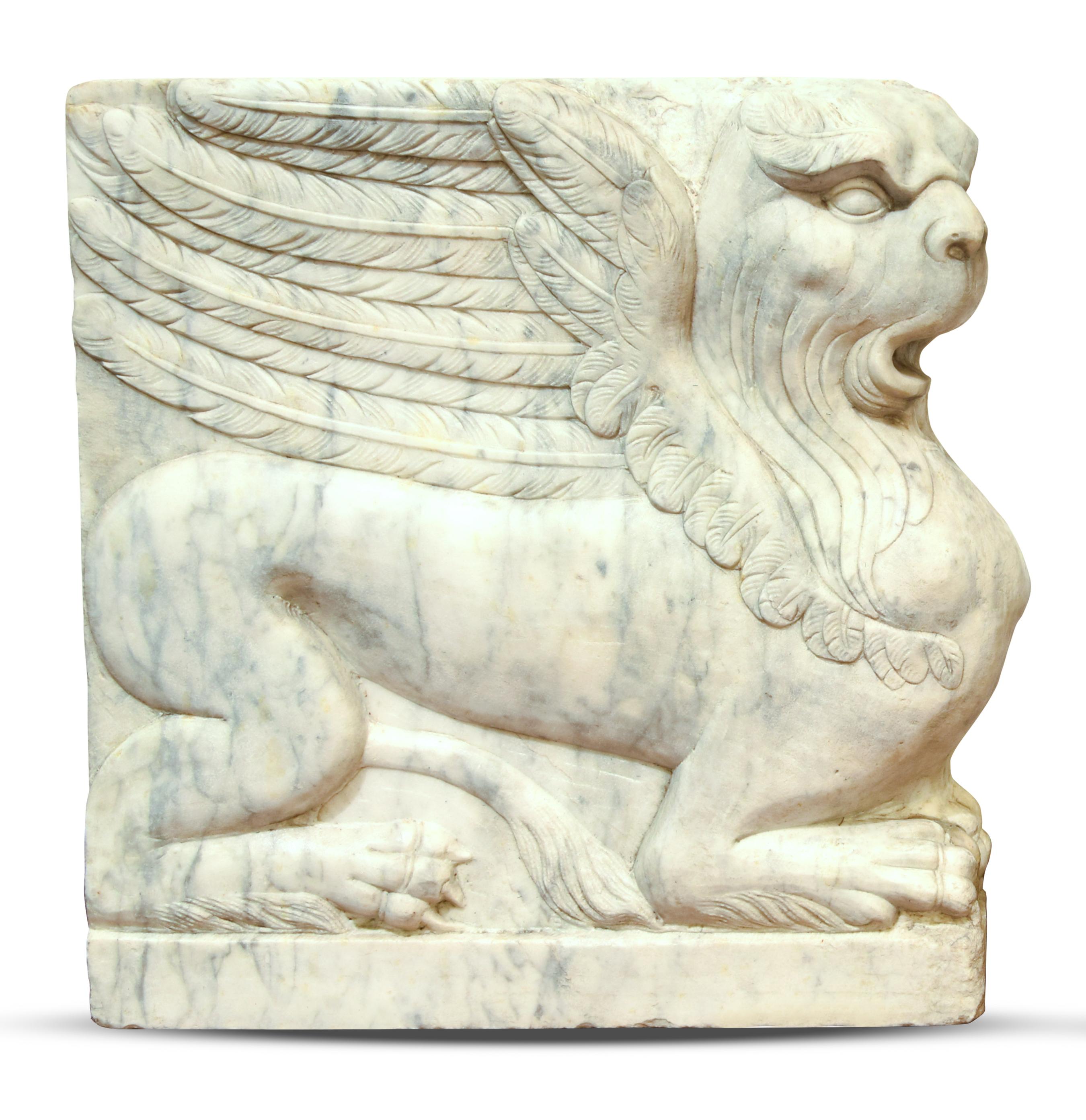 Paire rare de bas-reliefs en marbre turc, 18ème siècle Bon état - En vente à Roma, IT