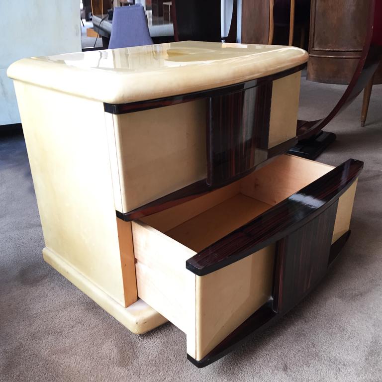 Rare Pair of Bedside Tables in Parchment and Wood Designed by Aldo Tura, 1960s In Excellent Condition In Milan, IT