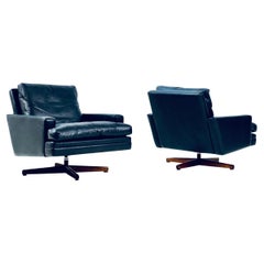 Vintage Rare Pair of Black Leather Lounge Chairs by Fredrik A. Kayser for Vatne Mod. 807
