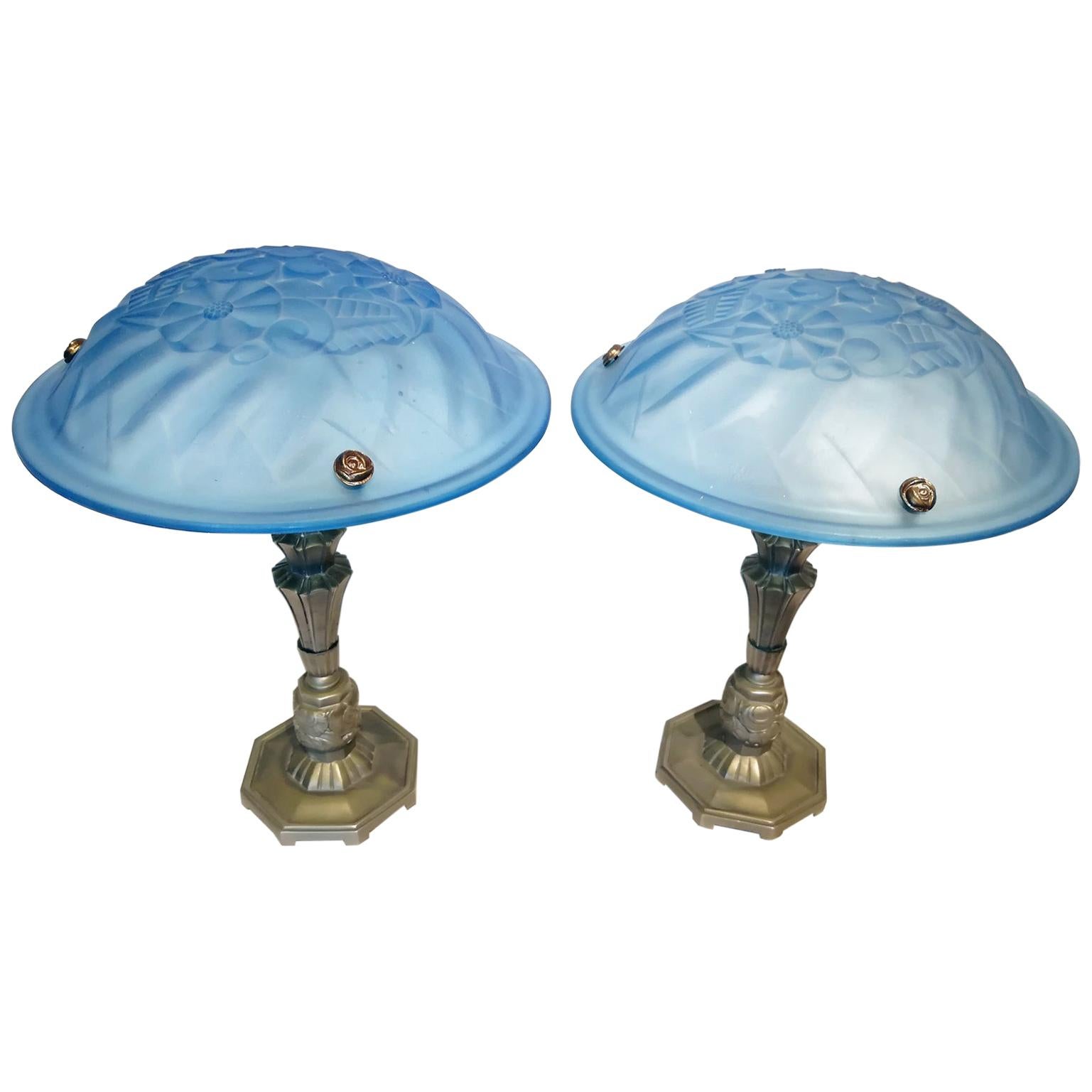 Rare Pair of blue French Art Deco Table Lamps designed by Degue For Sale