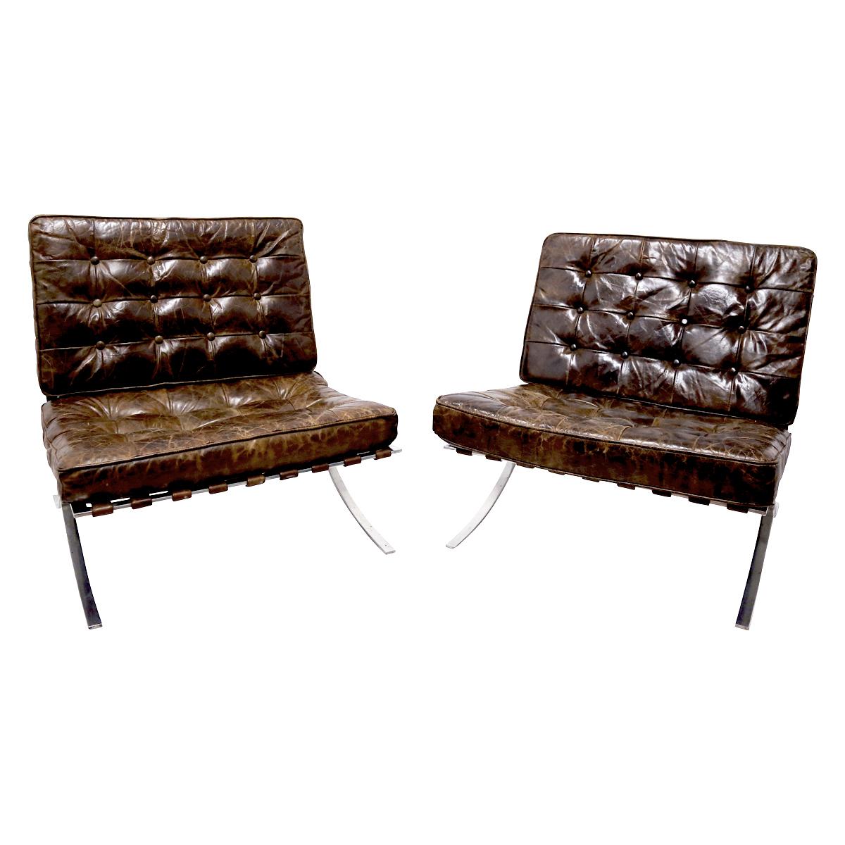 Mid-Century Modern Rare Pair of Brown Distressed Leather Barcelona Chairs by Mies van der Rohe