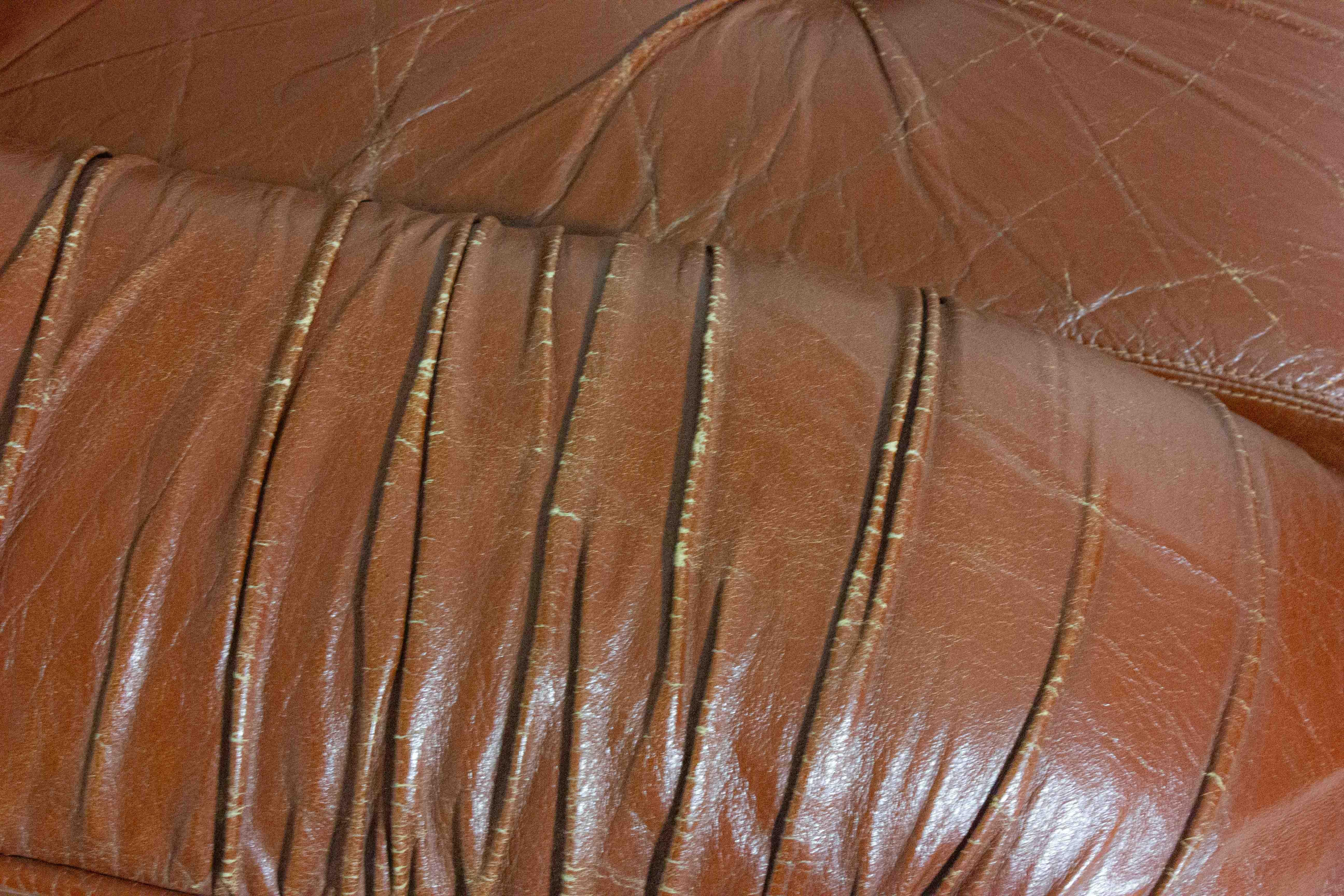 Rare paire de chaises longues 