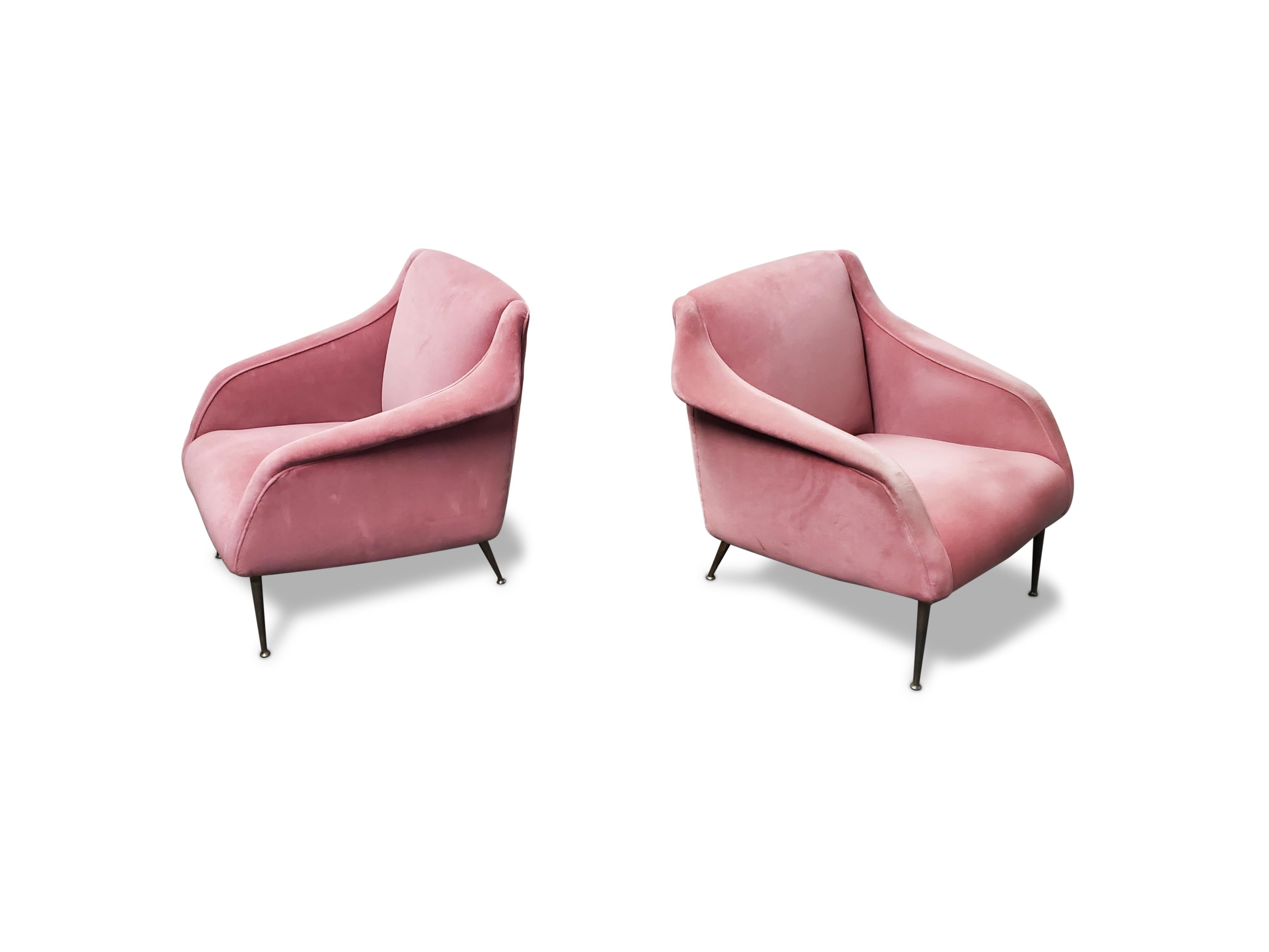 Mid-Century Modern Rare Pair of Carlo de Carli Lounge Chairs For Sale