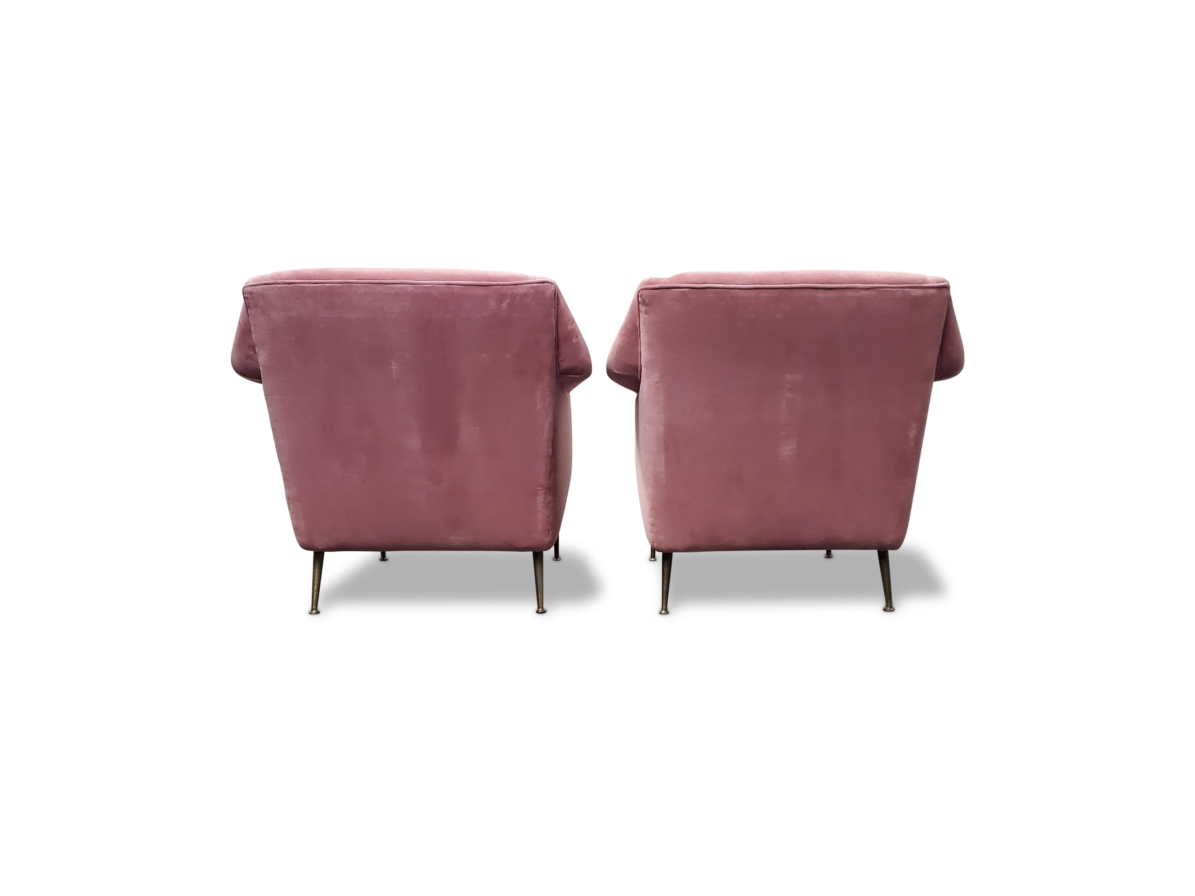 Rare Pair of Carlo de Carli Lounge Chairs For Sale 1