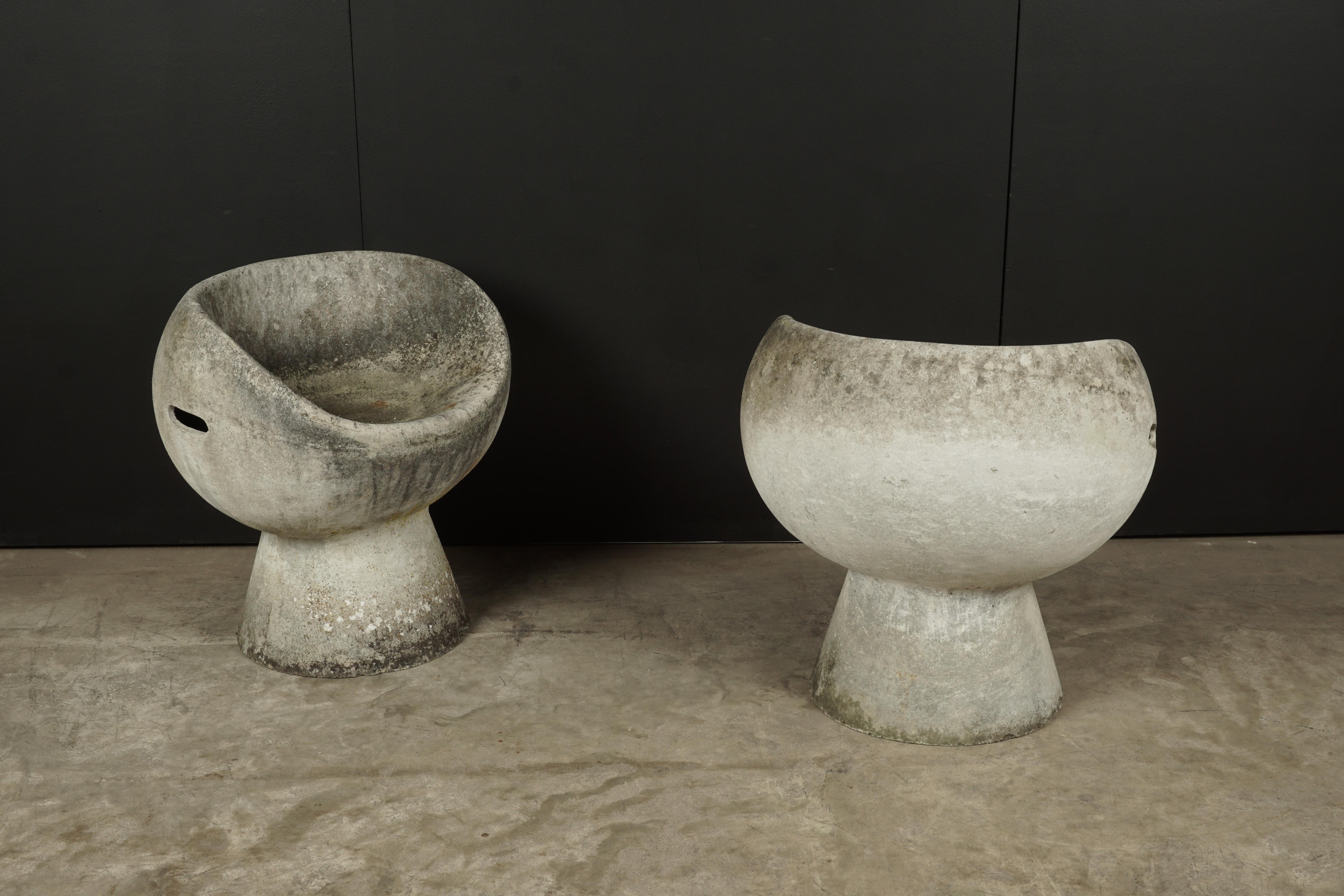 European Rare Pair of Concrete Pod Chairs by Willy Guhl, Switzerland, circa 1960