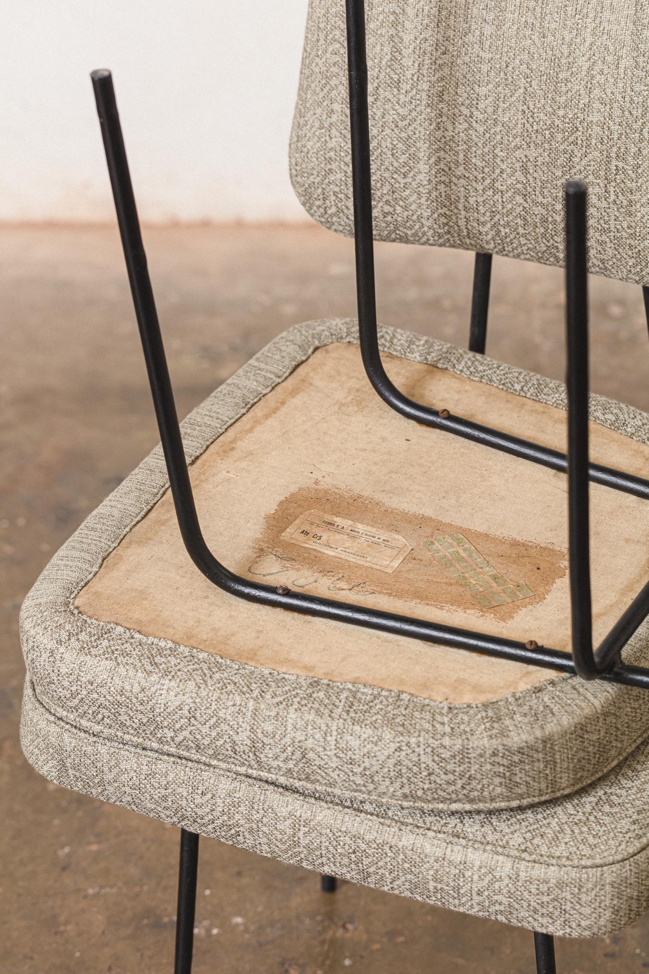 Mid-Century Modern Rare paire de chaises de Carlo Hauner en vente