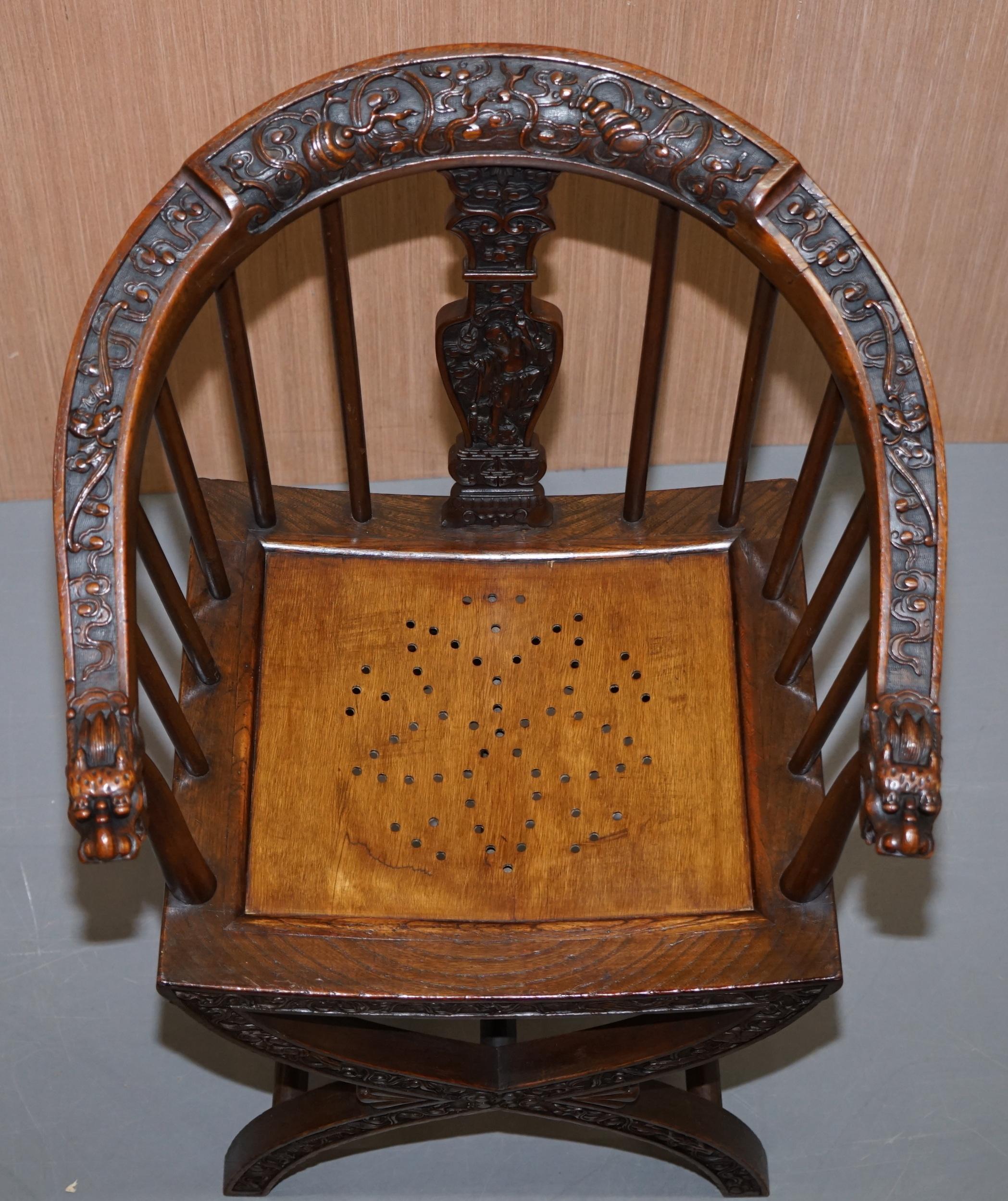 Seltenes Paar um 1900 anglo-chinesische handgeschnitzte Savonarola-Sessel Drachen im Angebot 8