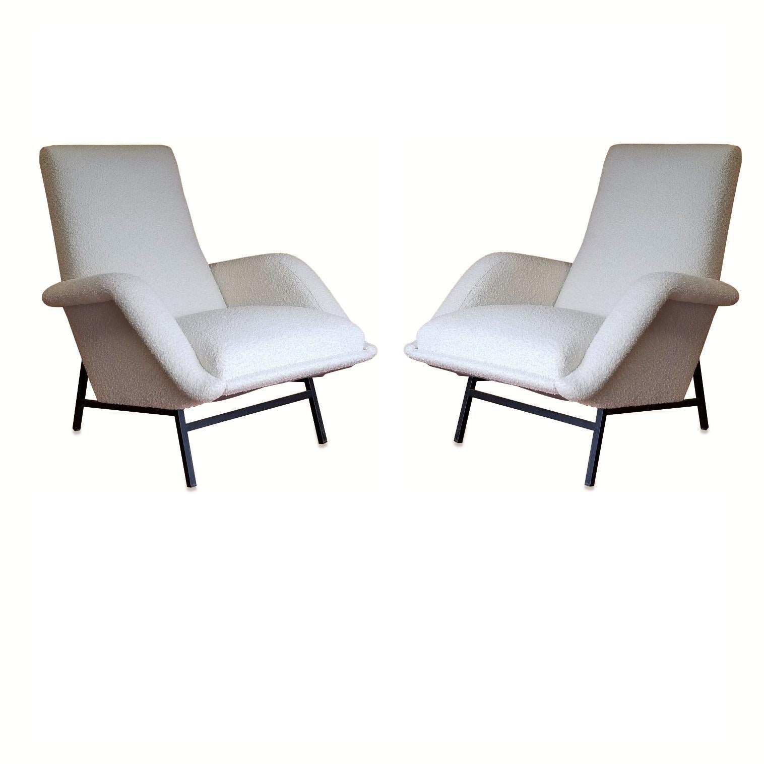 Freshly re-upholstered in Bisson Bruneel Crème Bergame fabric
Edition Claude Delor, 1955
These armchairs will ship from France
They can be returned to either France or NY, USA location
Price does not include shipping nor possible customs related