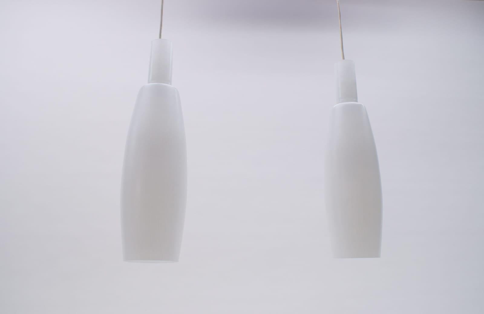 Mid-Century Modern Paire rare de lampes en verre cylindrique:: années 1950:: Allemagne en vente