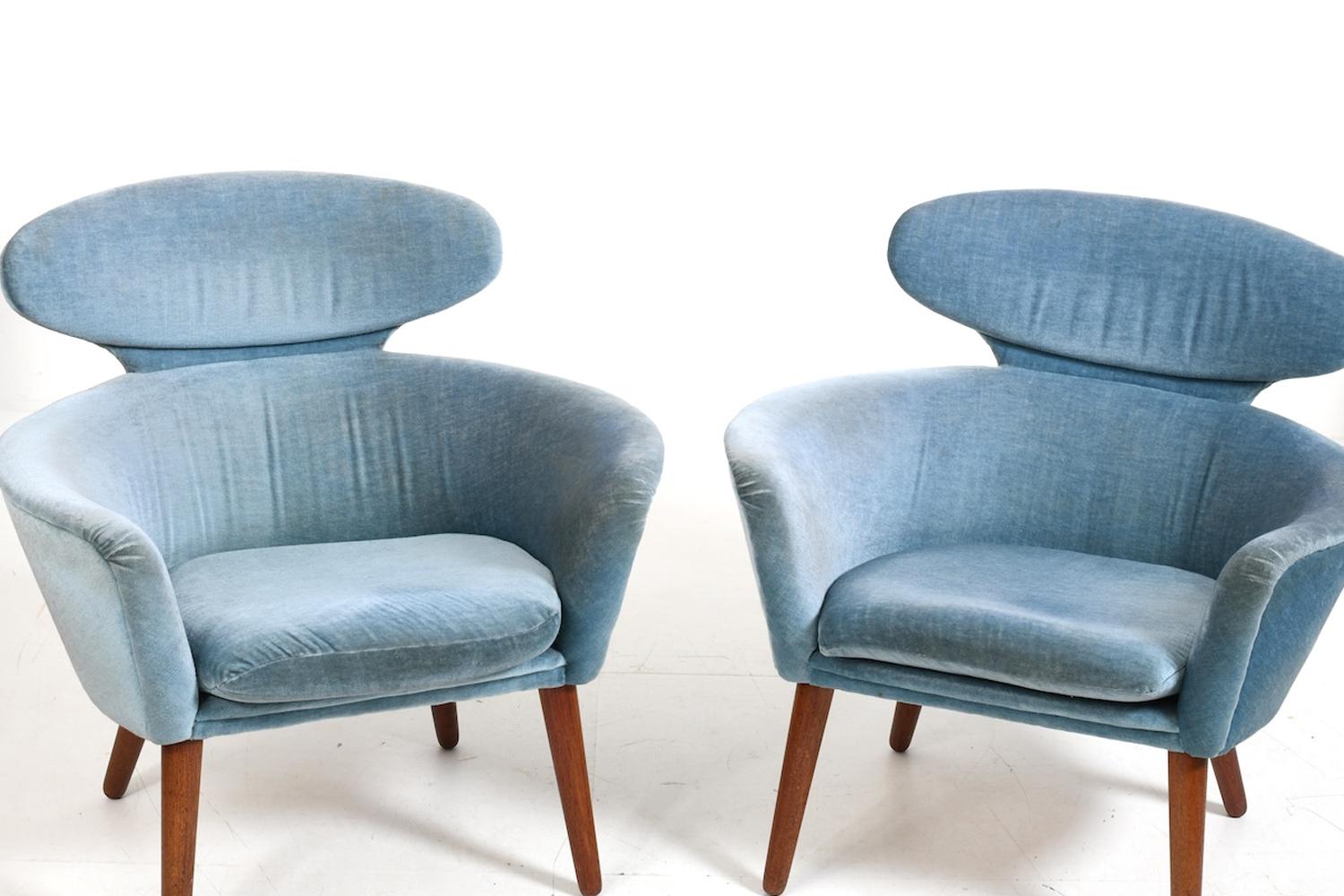 Danese Rara coppia di poltrone danesi in teak e mohair degli anni '50 in vendita