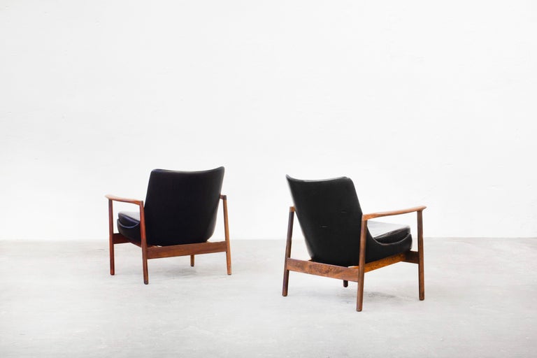 German Rare Pair of Danish Lounge Chairs by Ib Kofod-Larsen For Sale