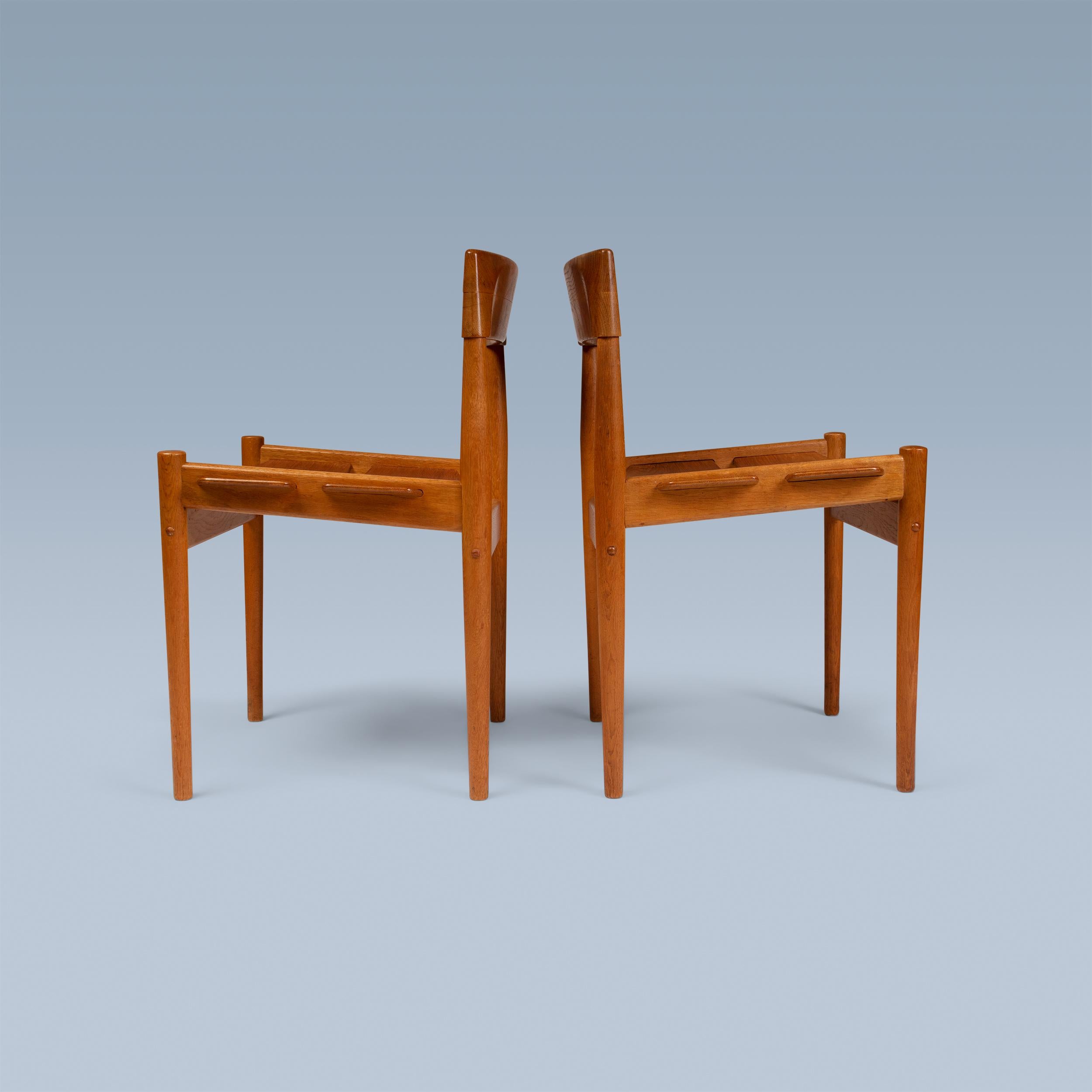 20th Century Rare pair of Danish modern fumed oak side chairs For Sale