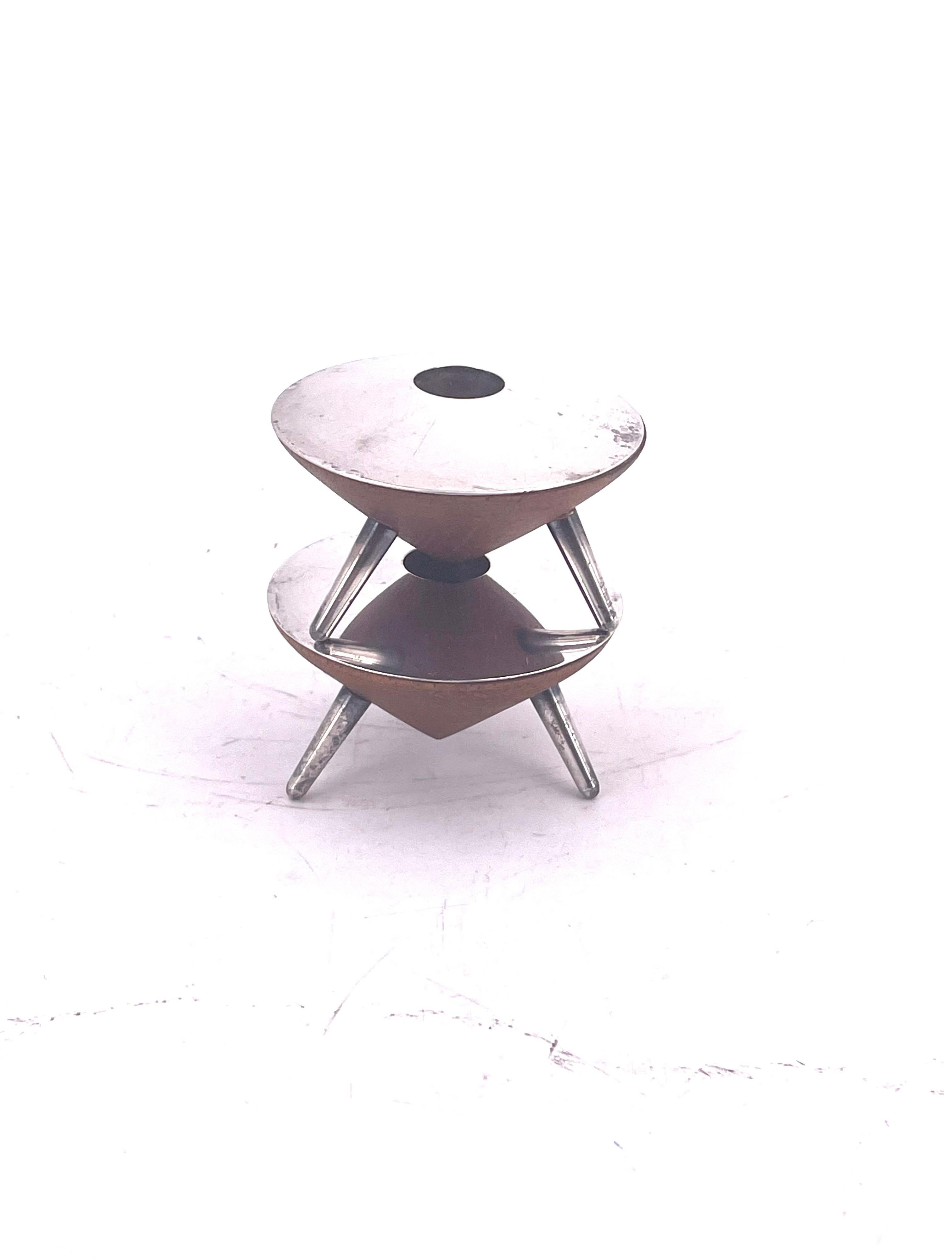 XX secolo Rara coppia di candelabri danesi Modern Age in teak e argento dell'era atomica in vendita