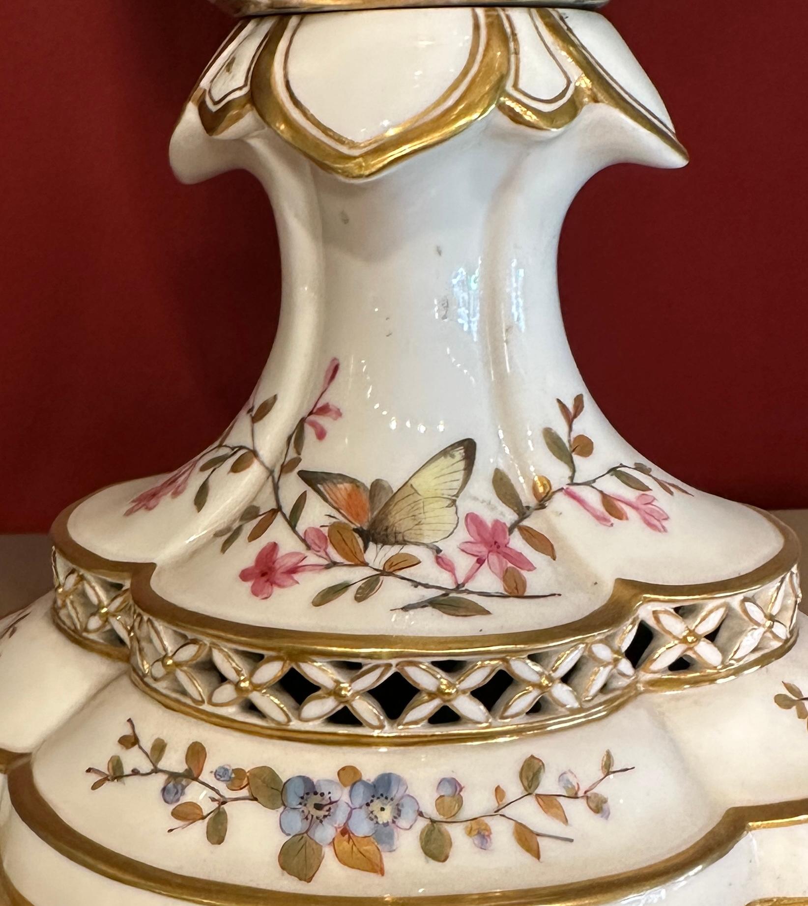 Tardo vittoriano Rara coppia di vasi Crown Derby, circa 1880 in vendita